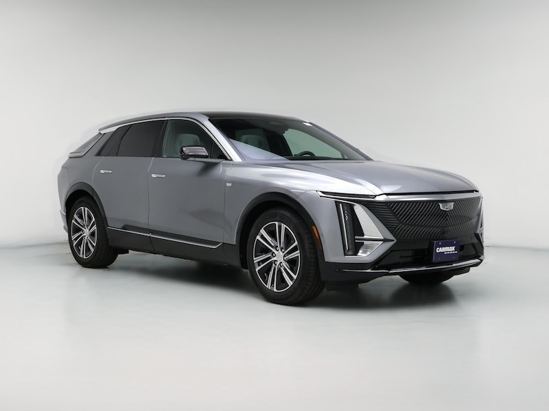 2024 Cadillac Lyriq Luxury 2 -
                  Lynnwood, WA