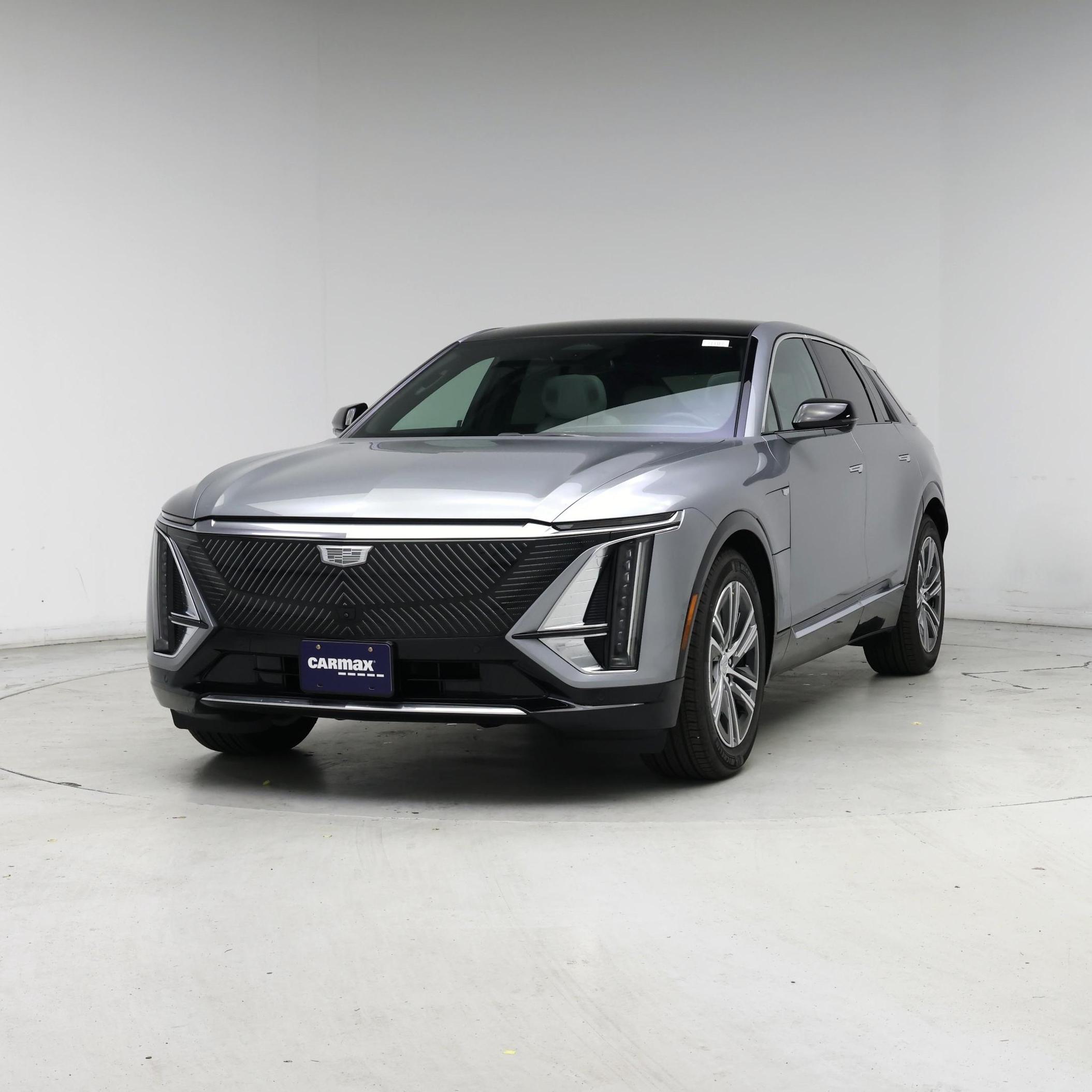 Thumbnail: 2024 Cadillac Lyriq - 4