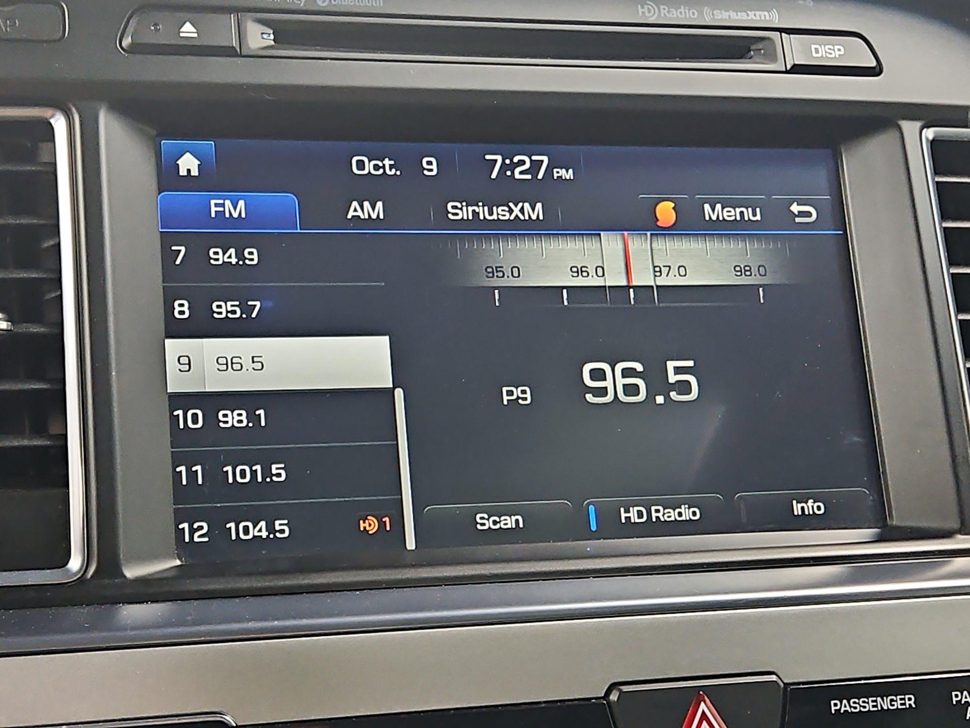 Thumbnail: 2015 Hyundai Sonata - 16