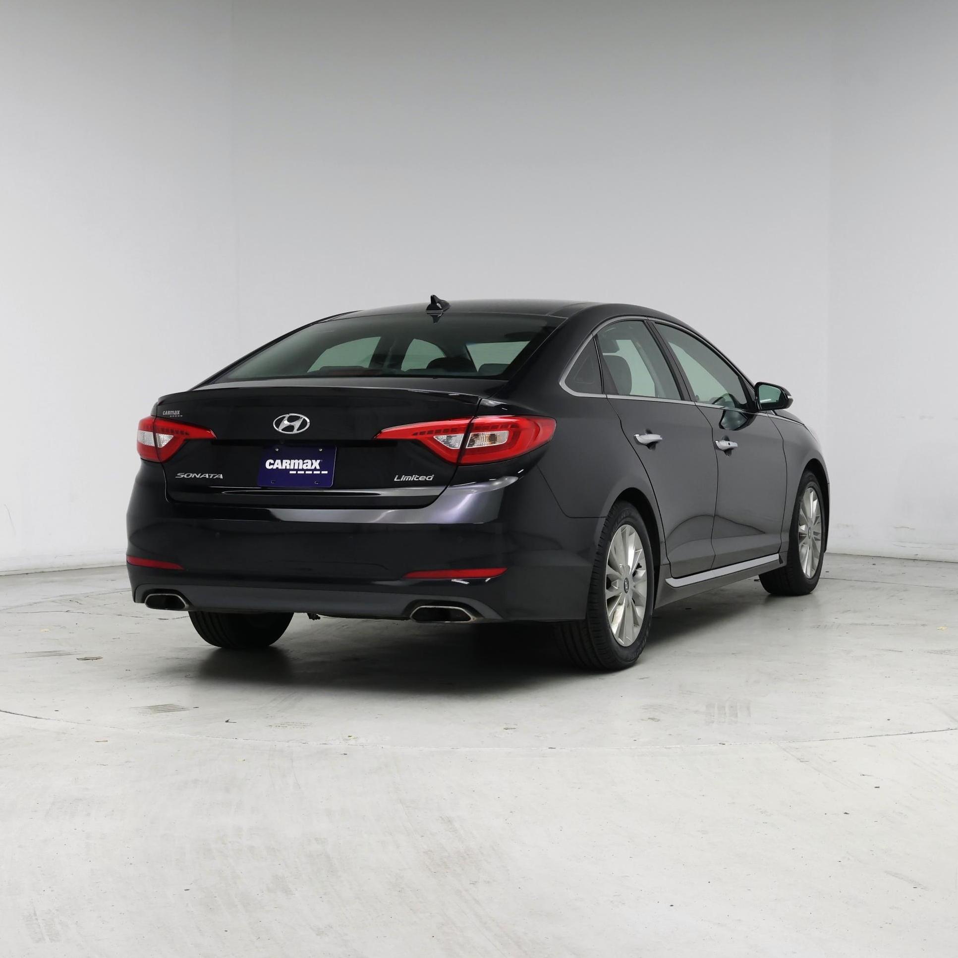 Thumbnail: 2015 Hyundai Sonata - 8