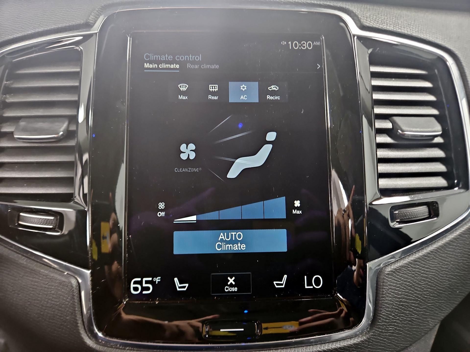 Thumbnail: 2017 Volvo XC90 - 17