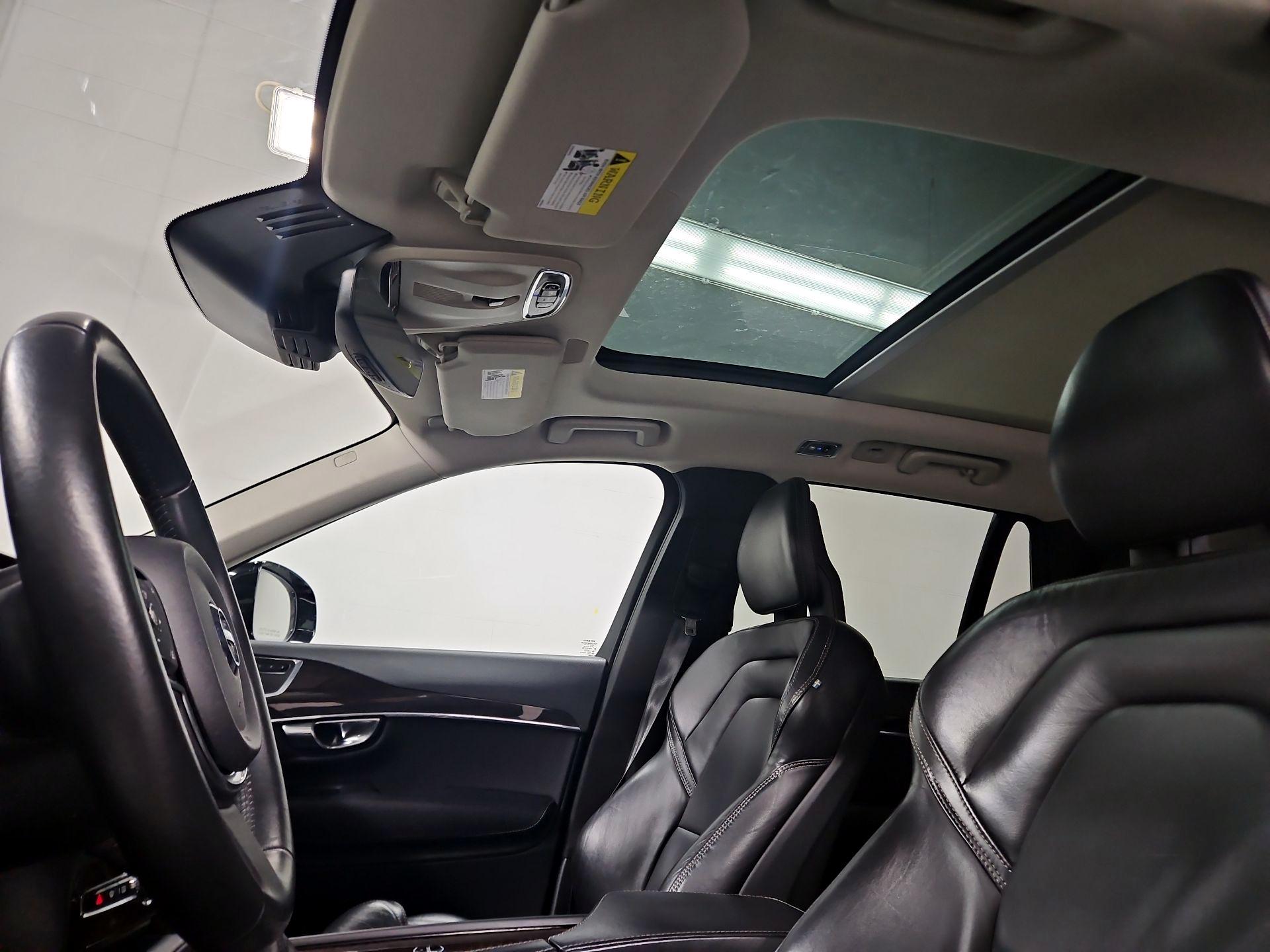 Thumbnail: 2017 Volvo XC90 - 20