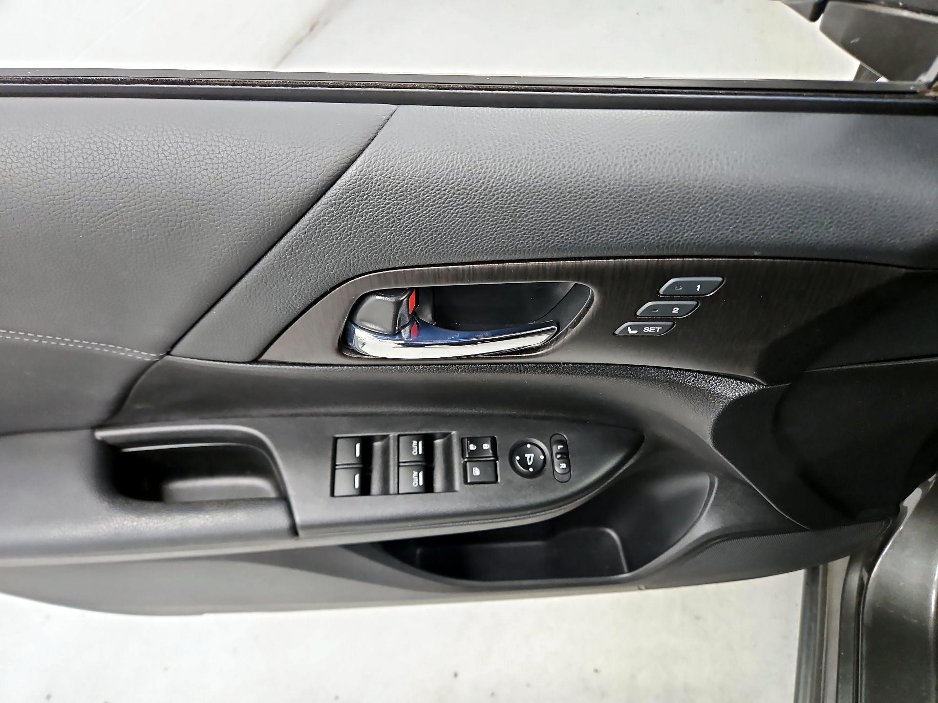 Thumbnail: 2014 Honda Accord - 12