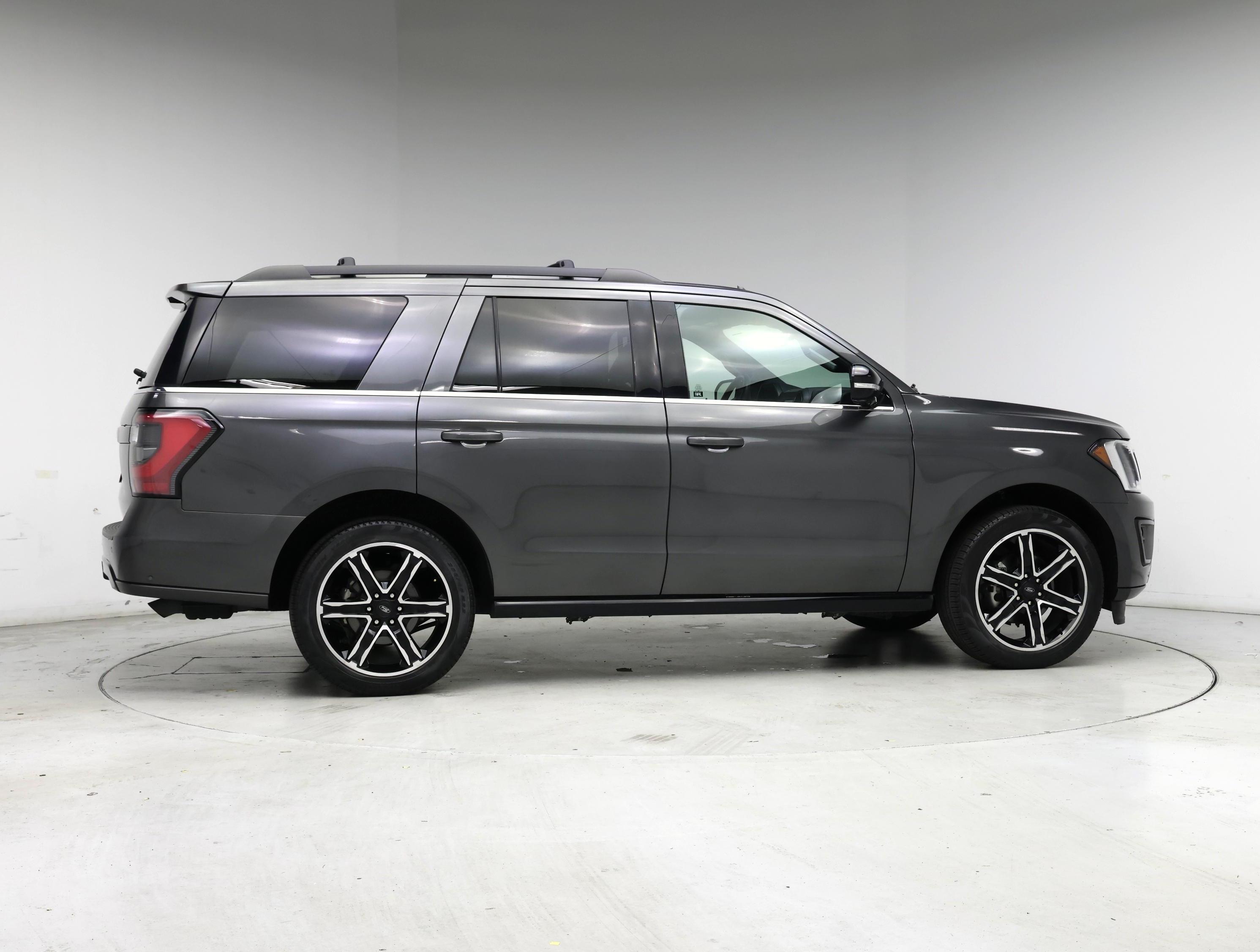 Thumbnail: 2021 Ford Expedition - 7
