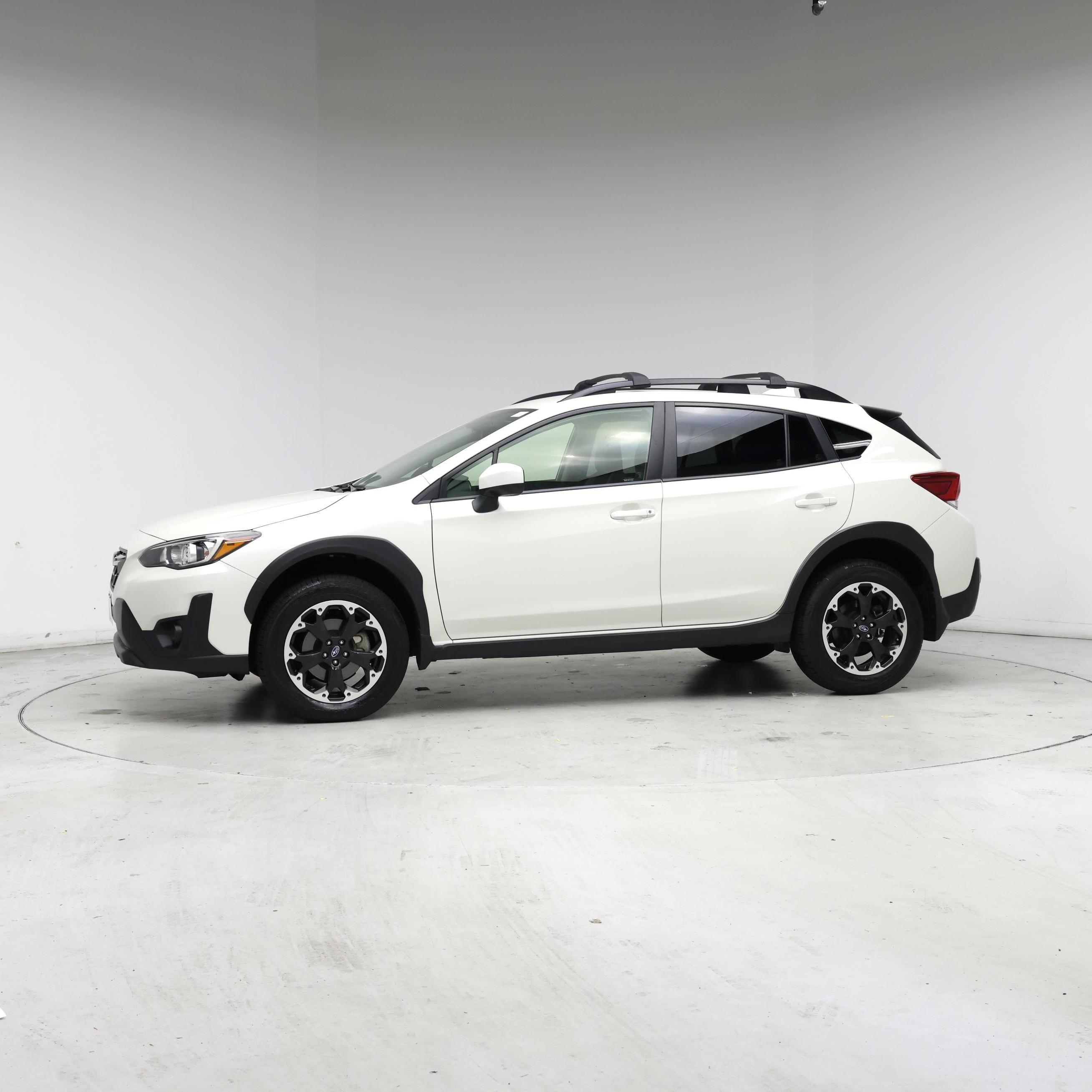 Thumbnail: 2022 Subaru Crosstrek - 3