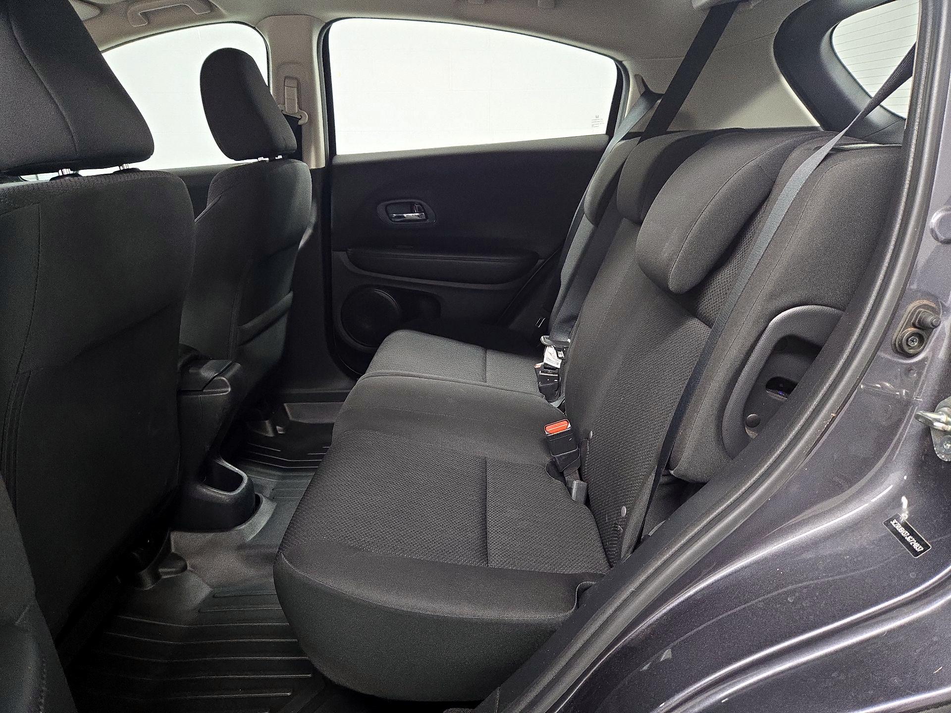 Thumbnail: 2018 Honda HR-V - 19