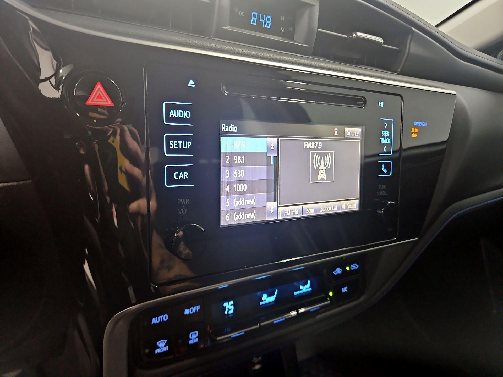 Thumbnail: 2019 Toyota Corolla - 15