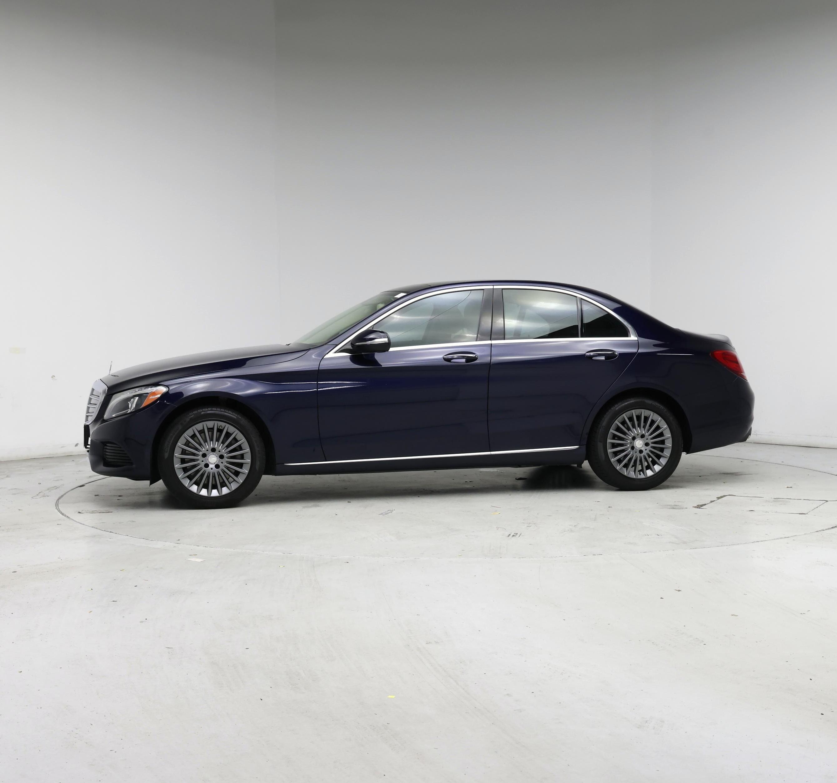 Thumbnail: 2015 Mercedes-Benz C-Class - 3