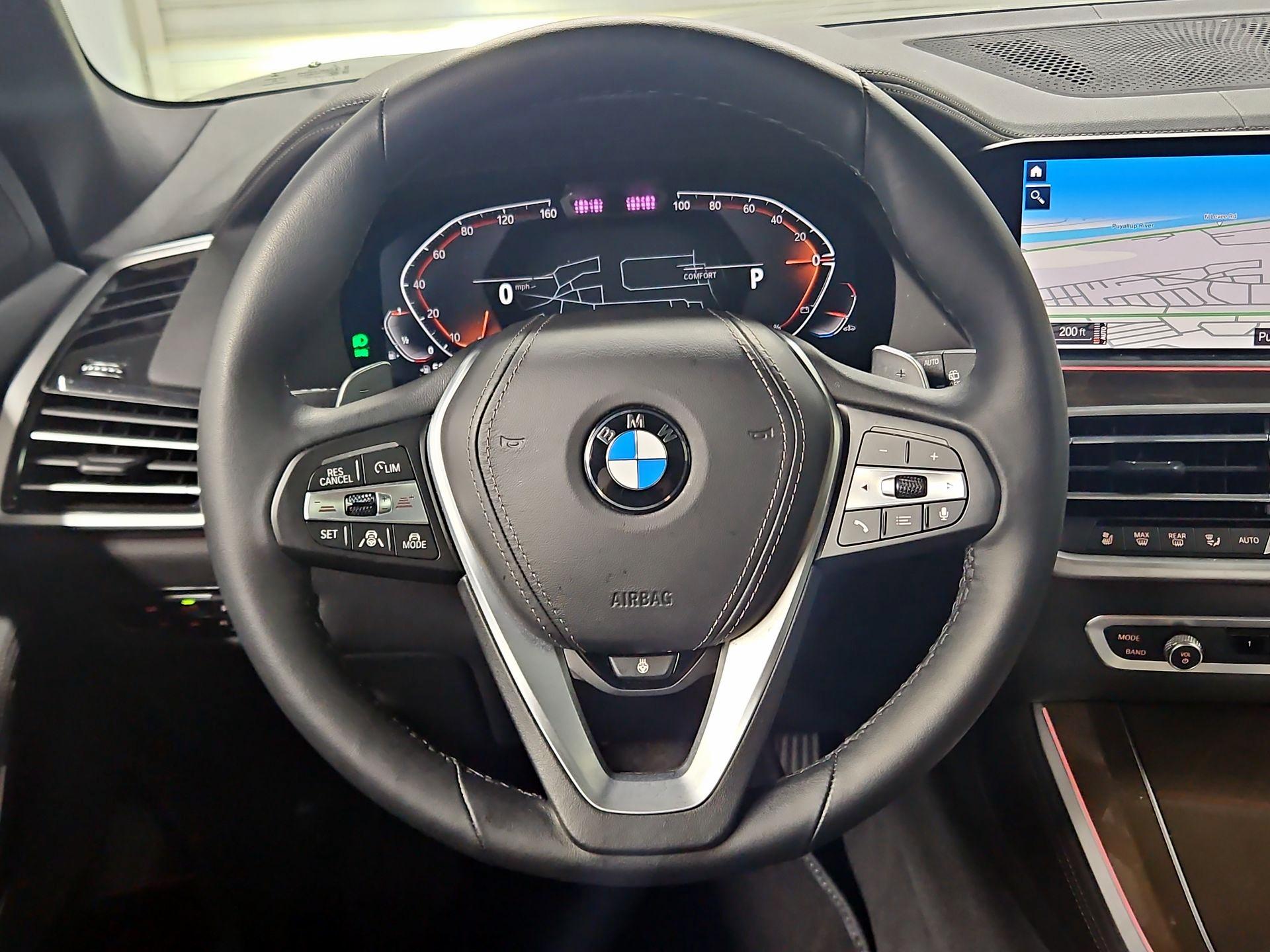 Thumbnail: 2022 BMW X5 - 10