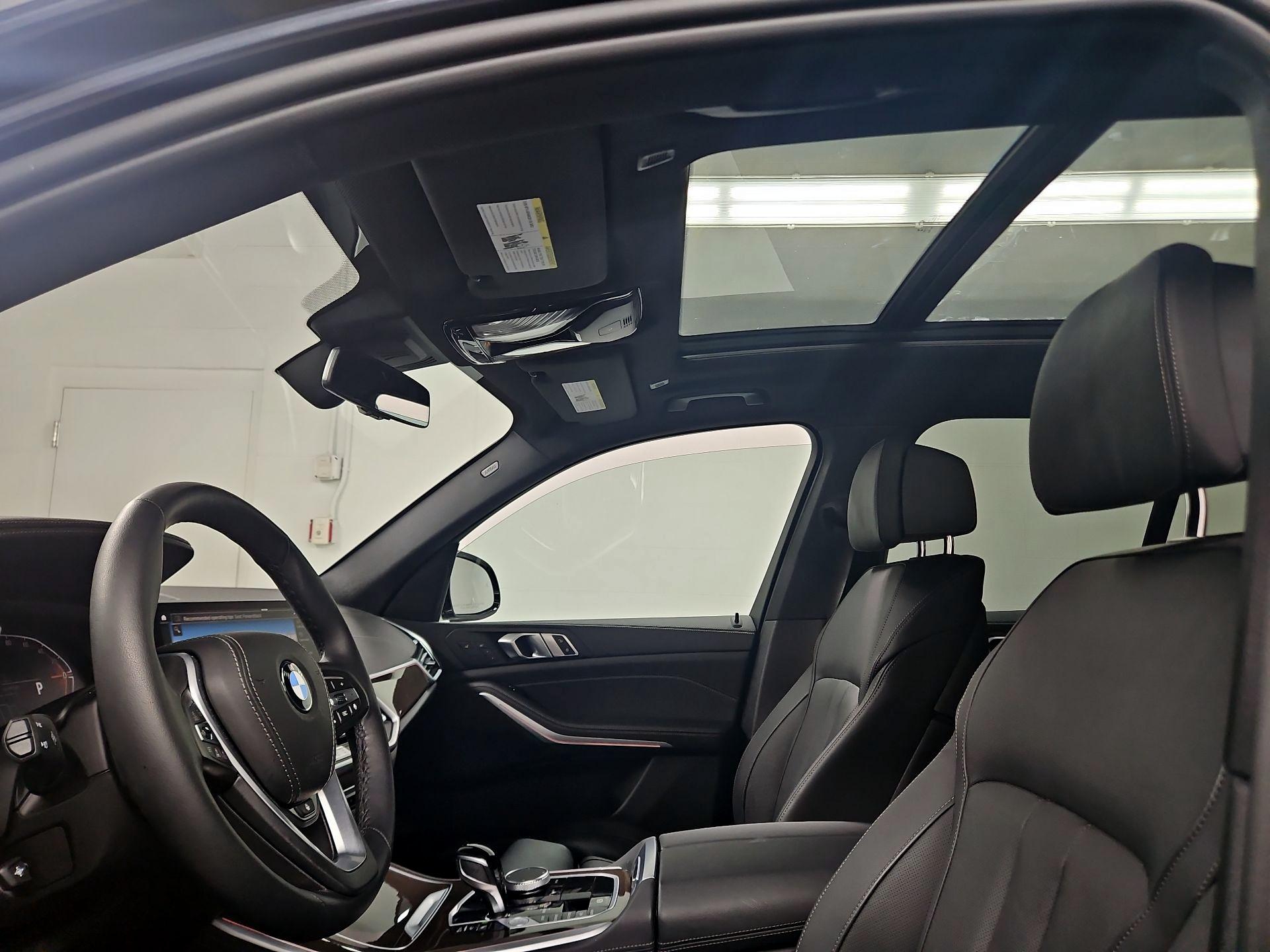 Thumbnail: 2022 BMW X5 - 20