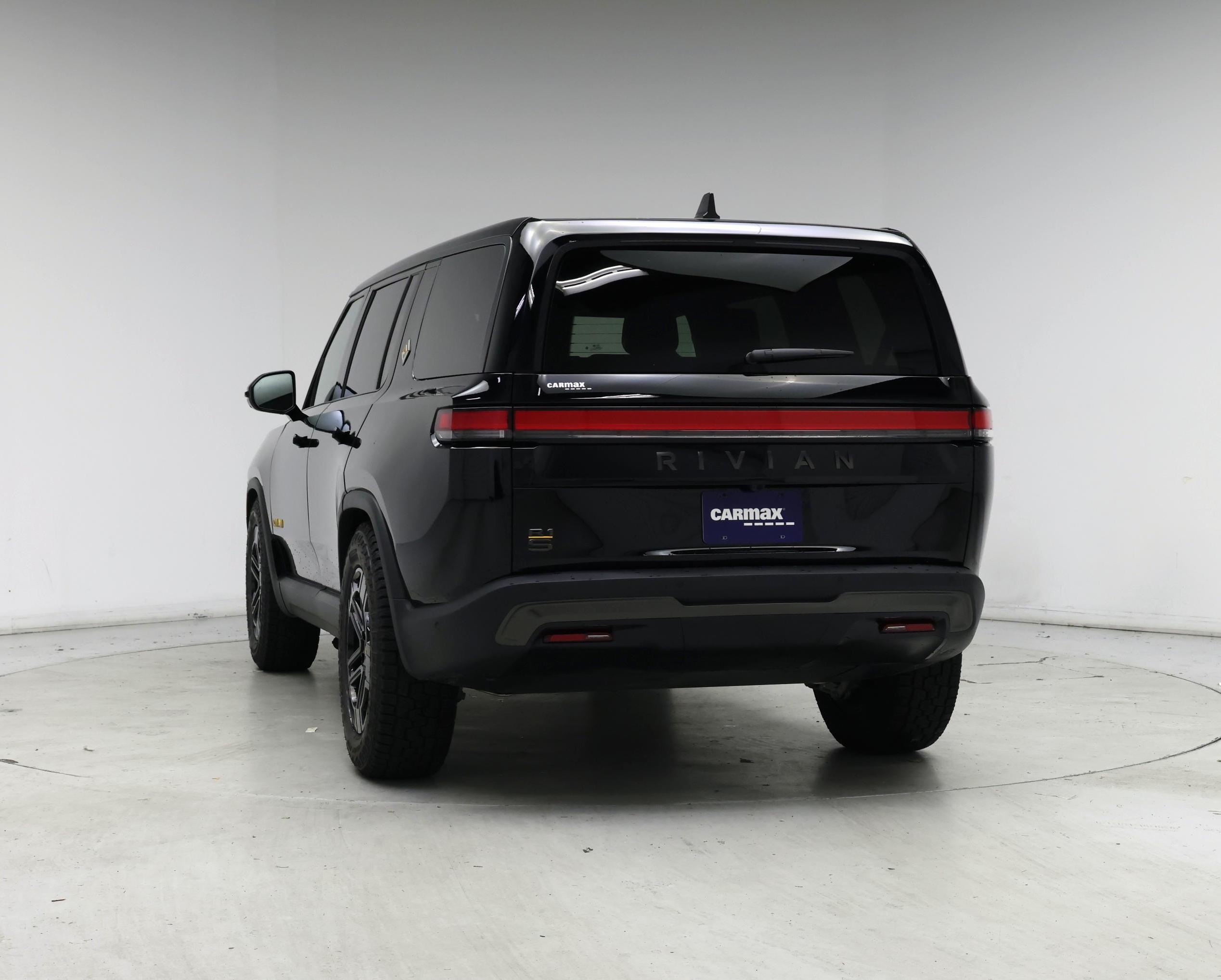 Thumbnail: 2025 Rivian R1S - 6