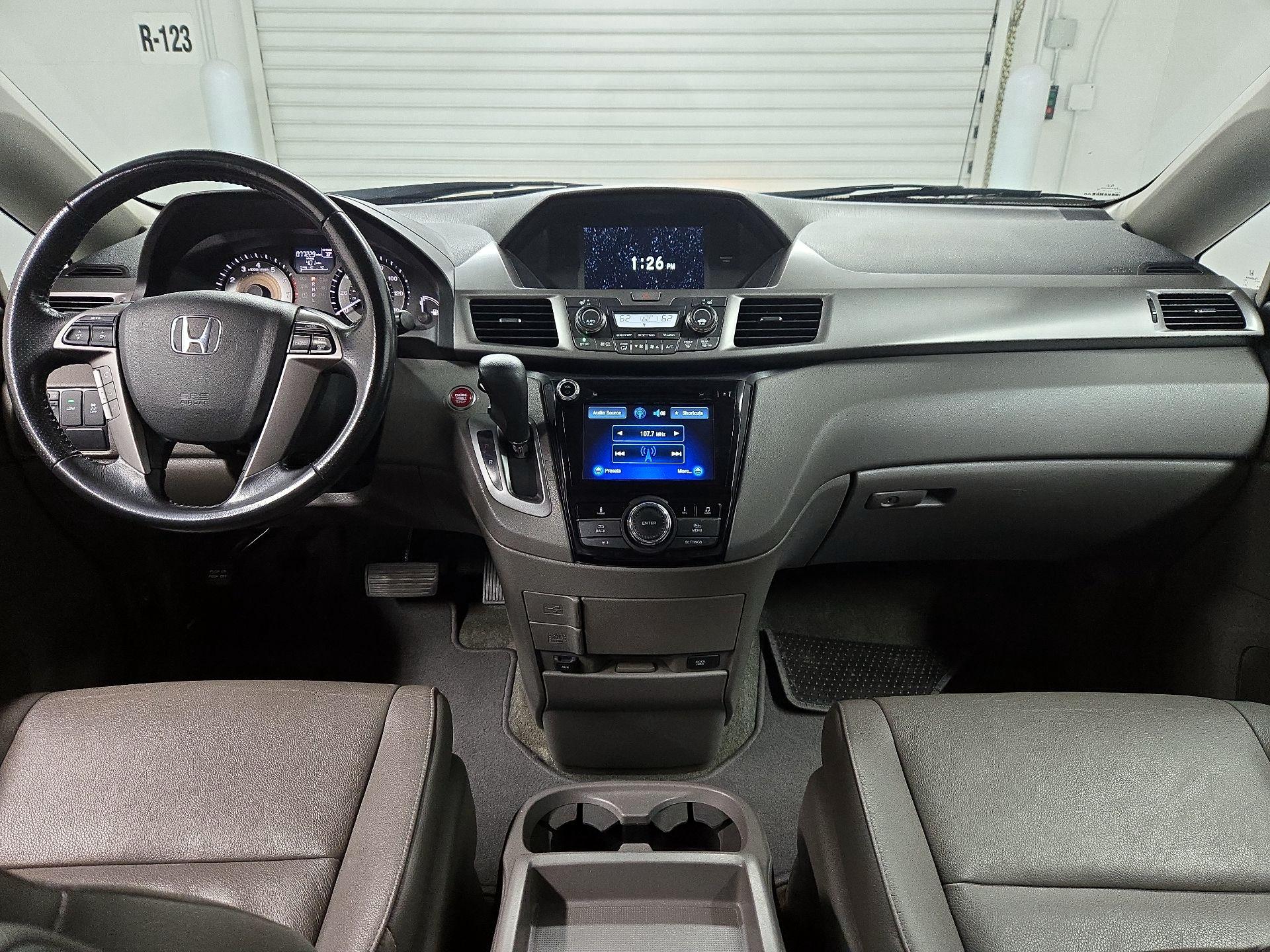 Thumbnail: 2016 Honda Odyssey - 9