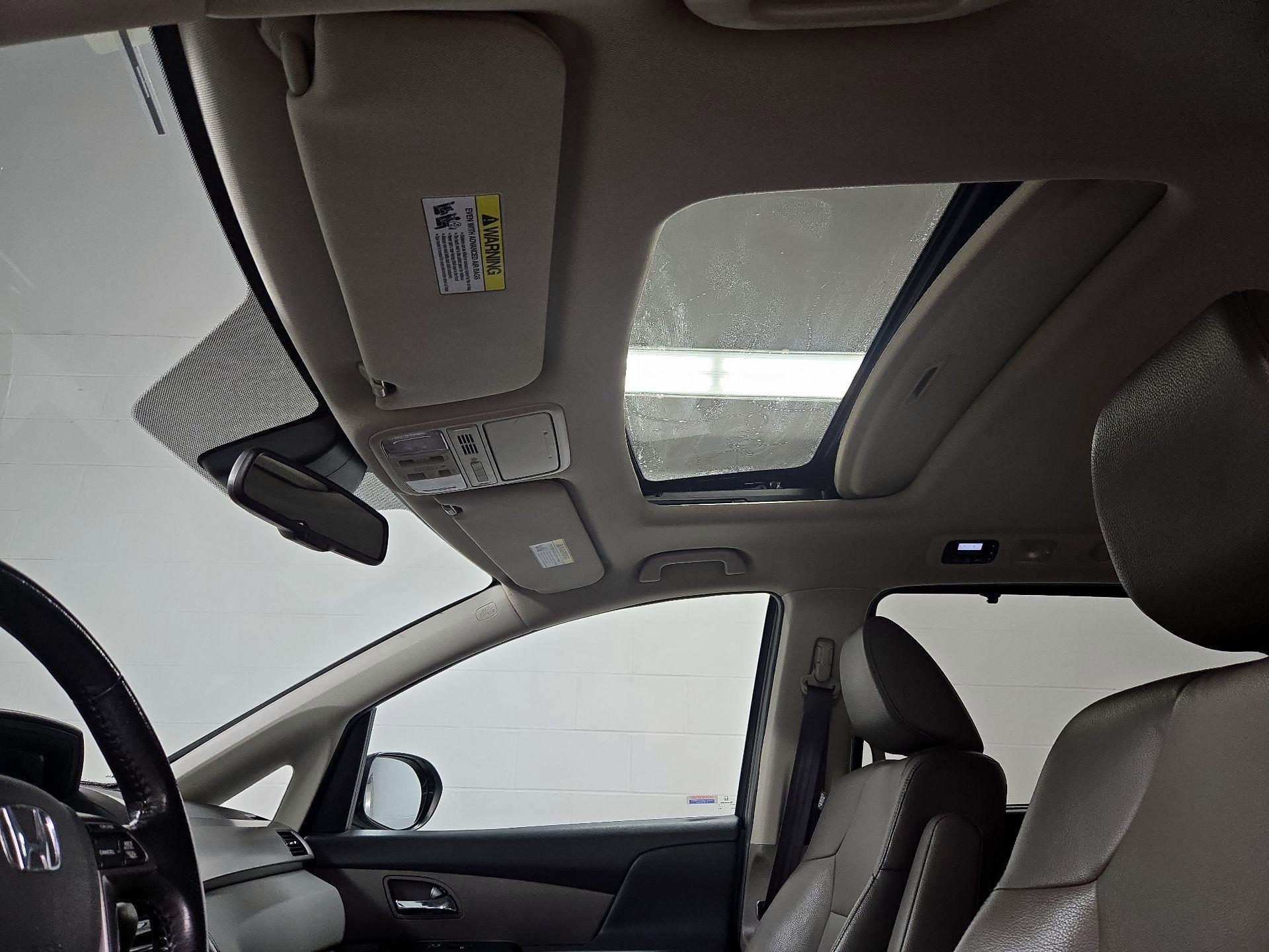 Thumbnail: 2016 Honda Odyssey - 19
