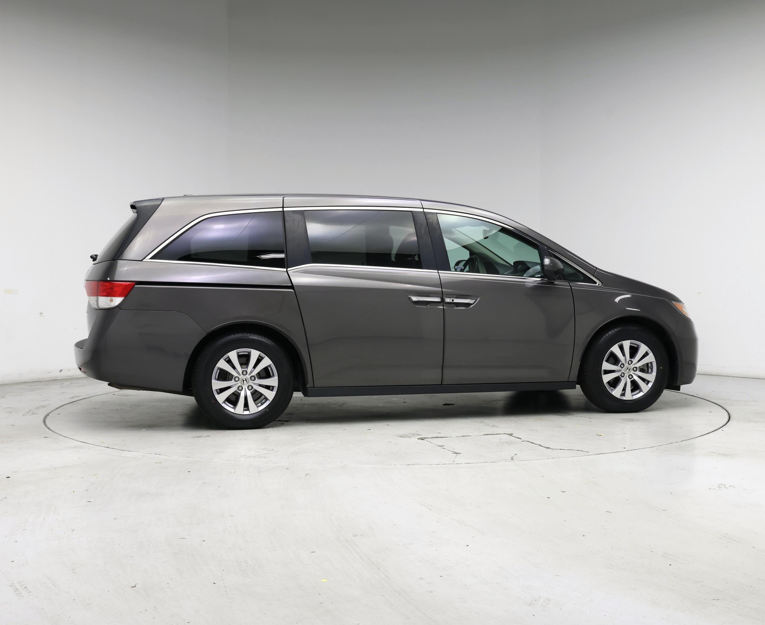 Thumbnail: 2016 Honda Odyssey - 7