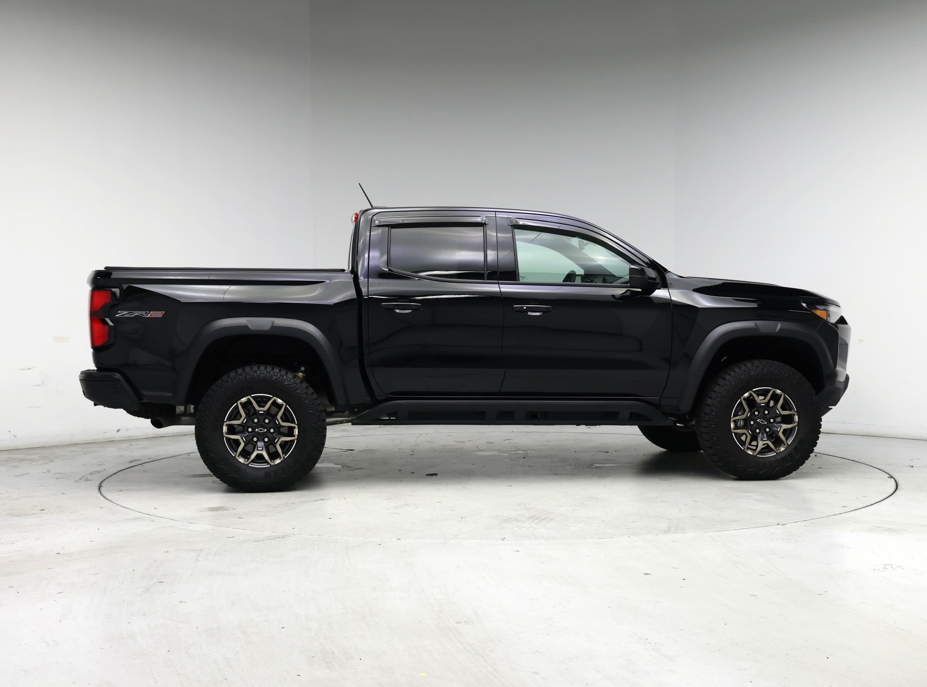 Thumbnail: 2024 Chevrolet Colorado - 7