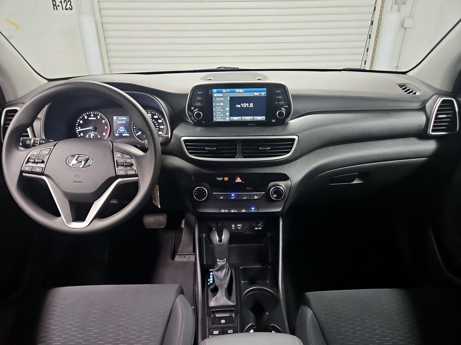 Thumbnail: 2019 Hyundai Tucson - 9