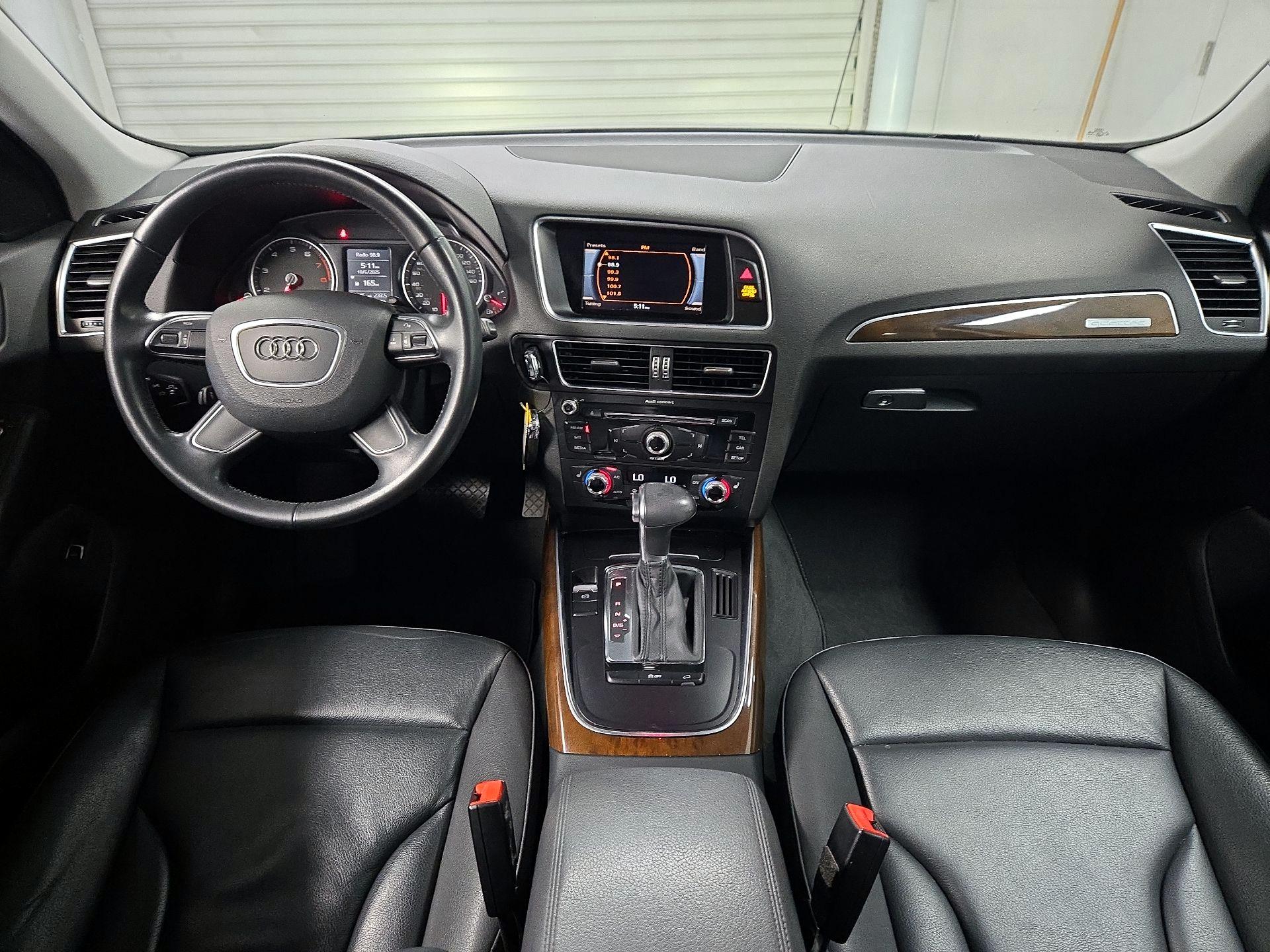 Thumbnail: 2016 Audi Q5 - 9