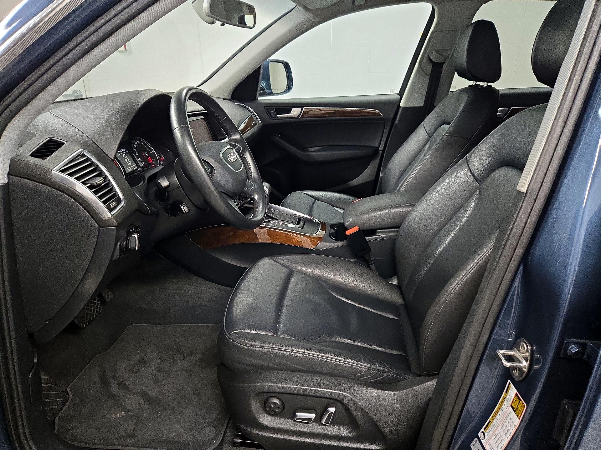 Thumbnail: 2016 Audi Q5 - 11
