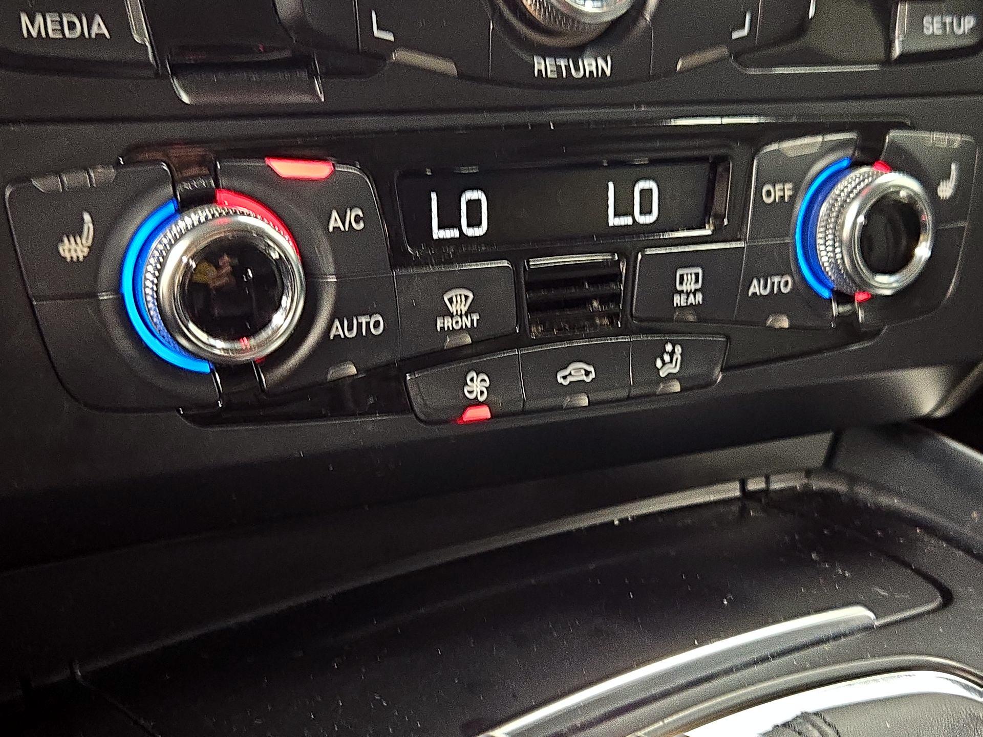 Thumbnail: 2016 Audi Q5 - 15