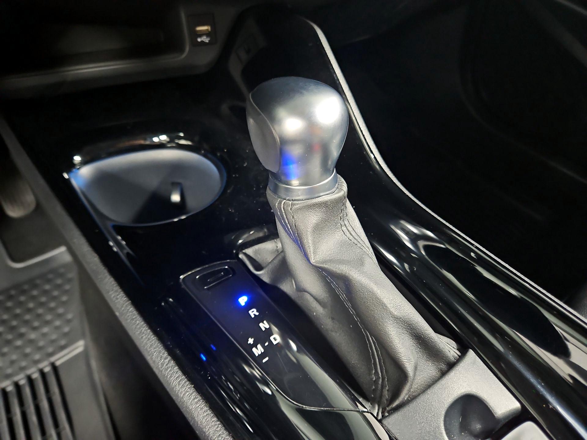 Thumbnail: 2021 Toyota C-HR - 17