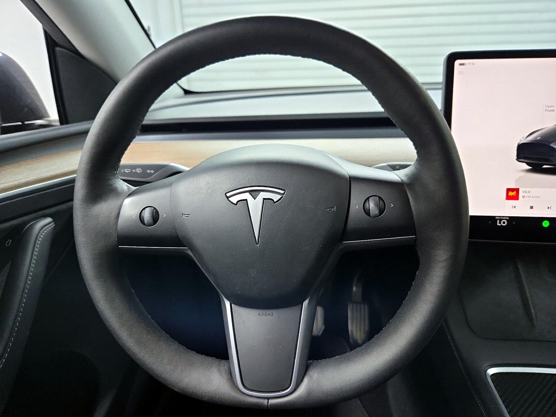 Thumbnail: 2024 Tesla Model Y - 10