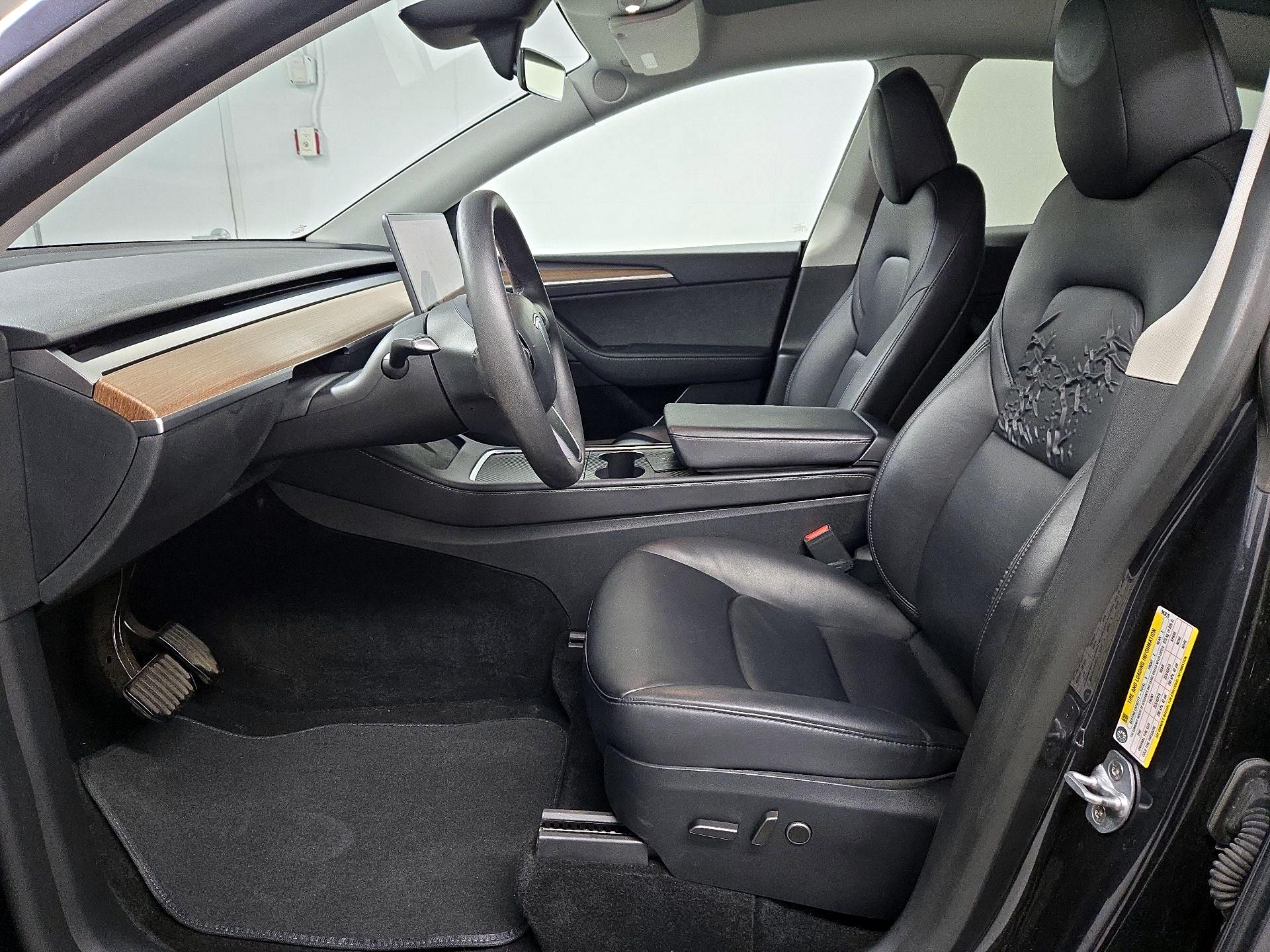 Thumbnail: 2024 Tesla Model Y - 11