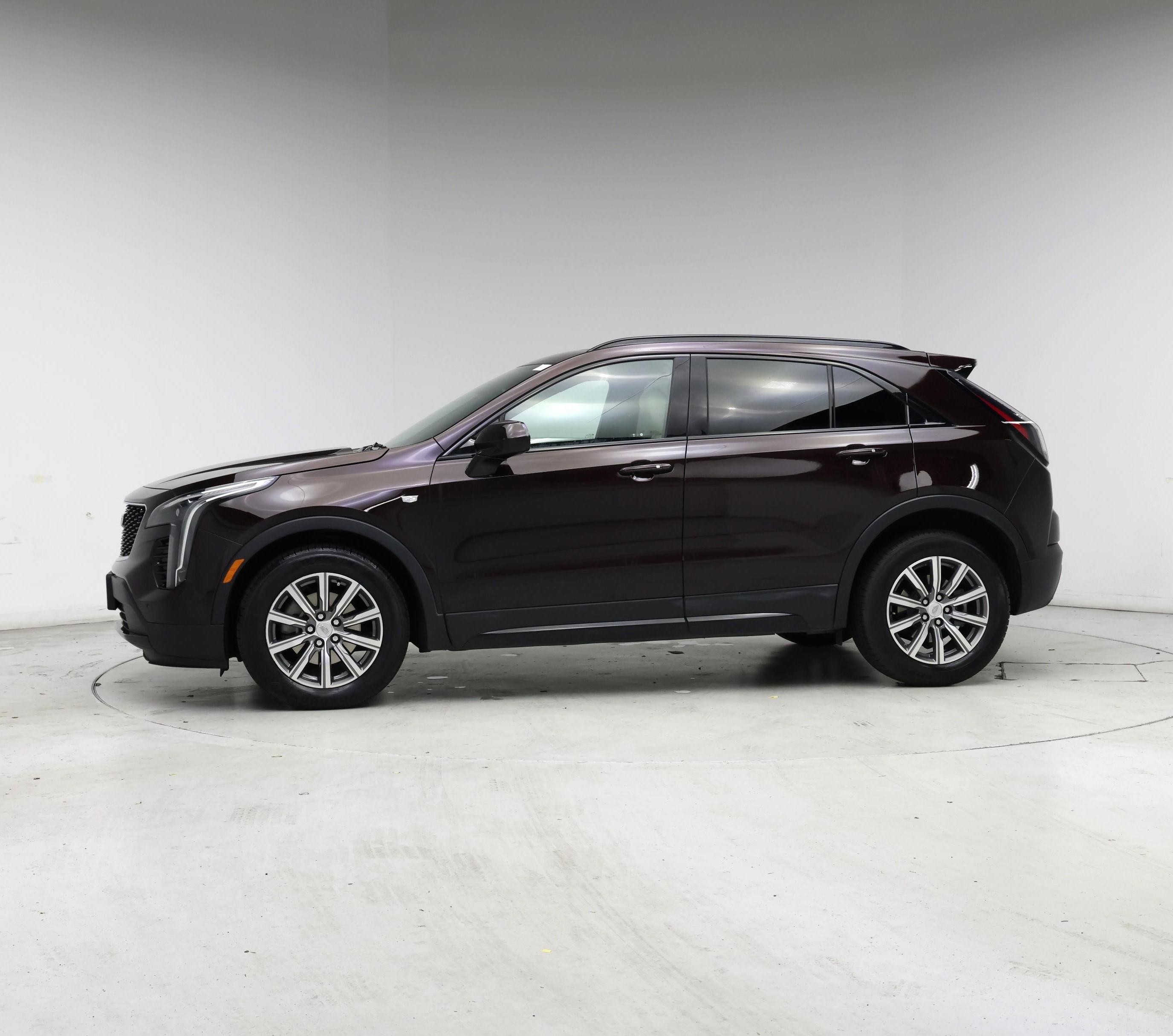 Thumbnail: 2020 Cadillac XT4 - 3