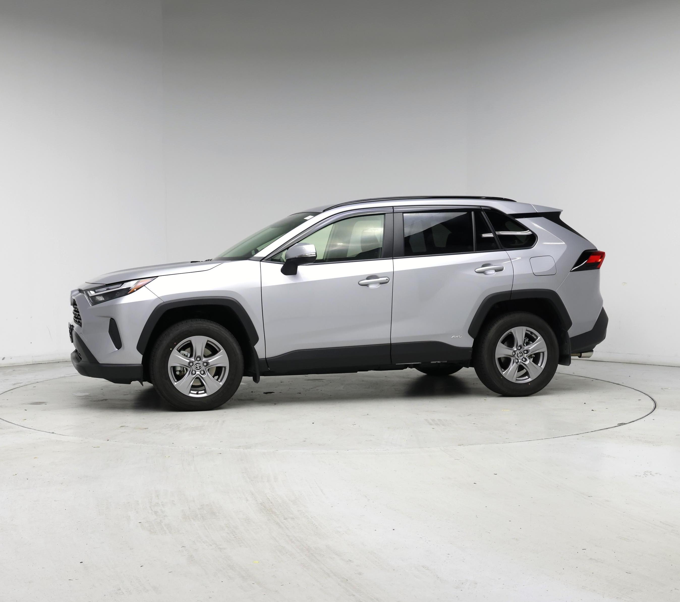 Thumbnail: 2025 Toyota RAV4 - 3