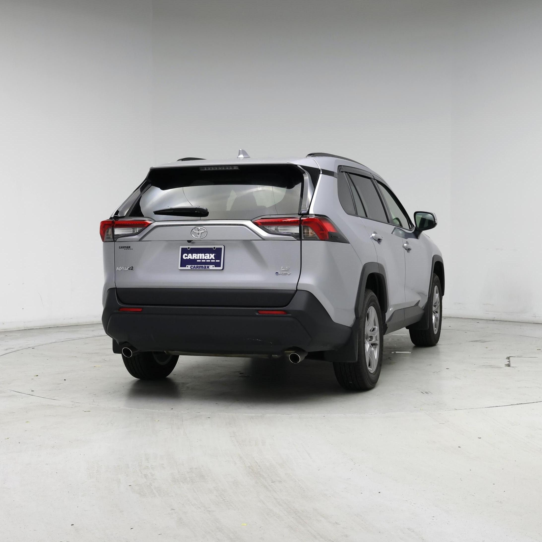 Thumbnail: 2025 Toyota RAV4 - 8