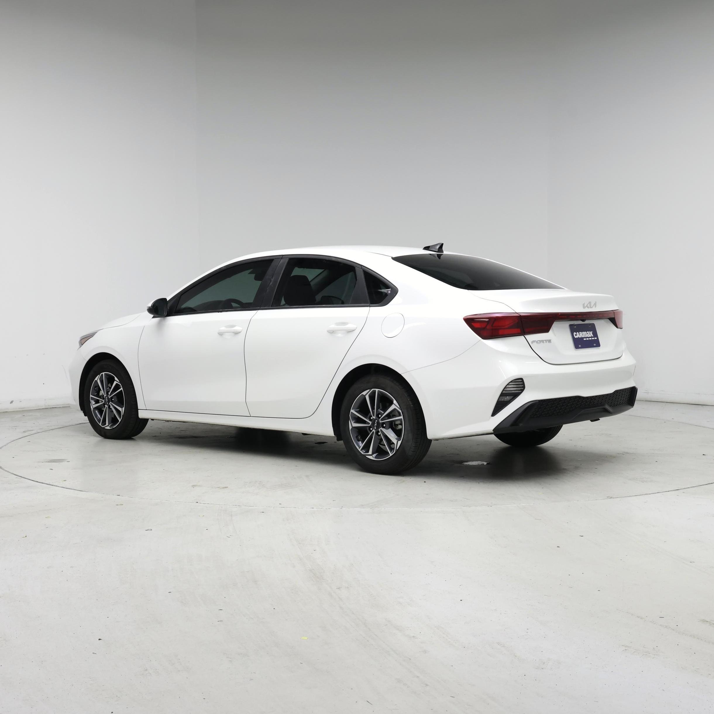 Thumbnail: 2024 Kia Forte - 2