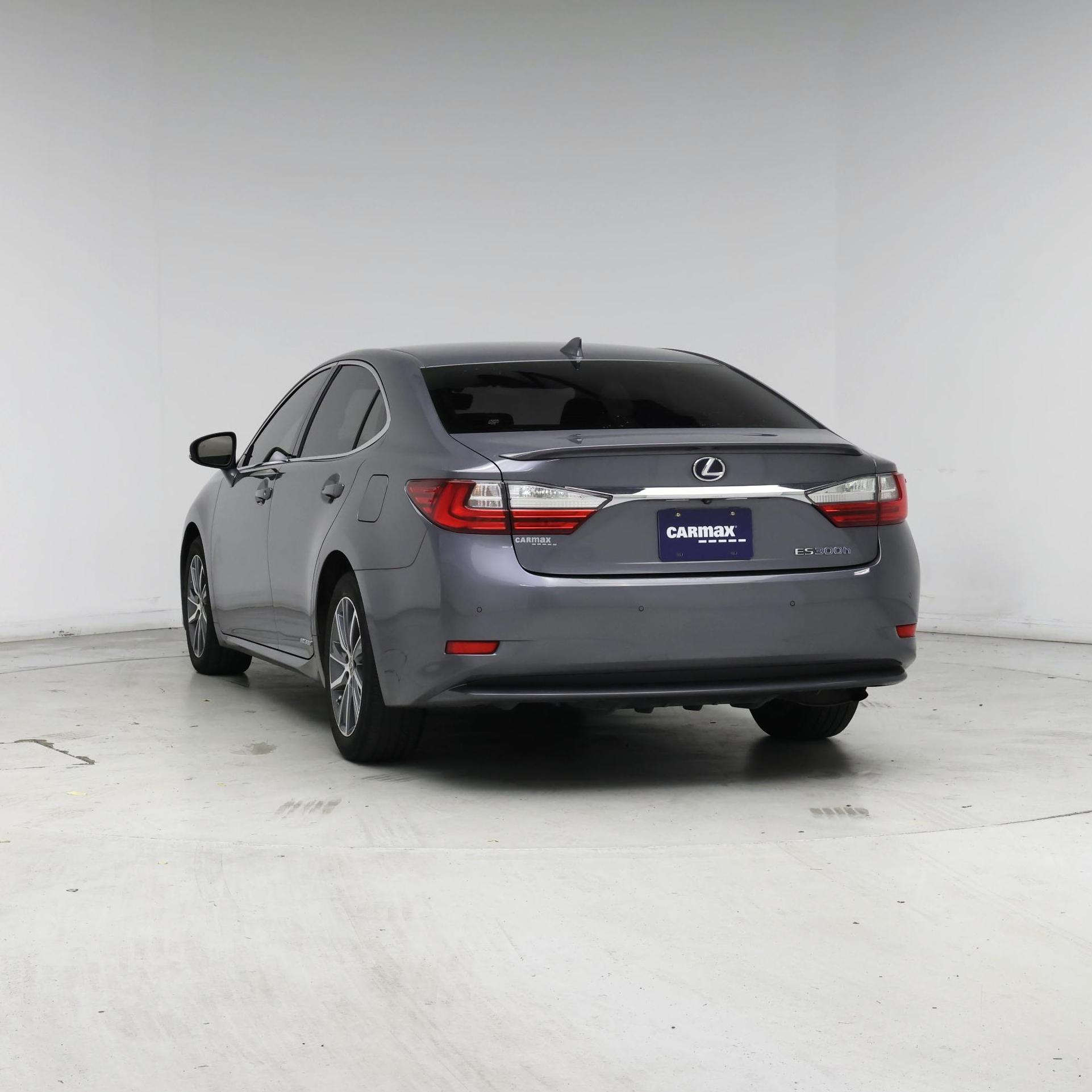 Thumbnail: 2016 Lexus ES - 6