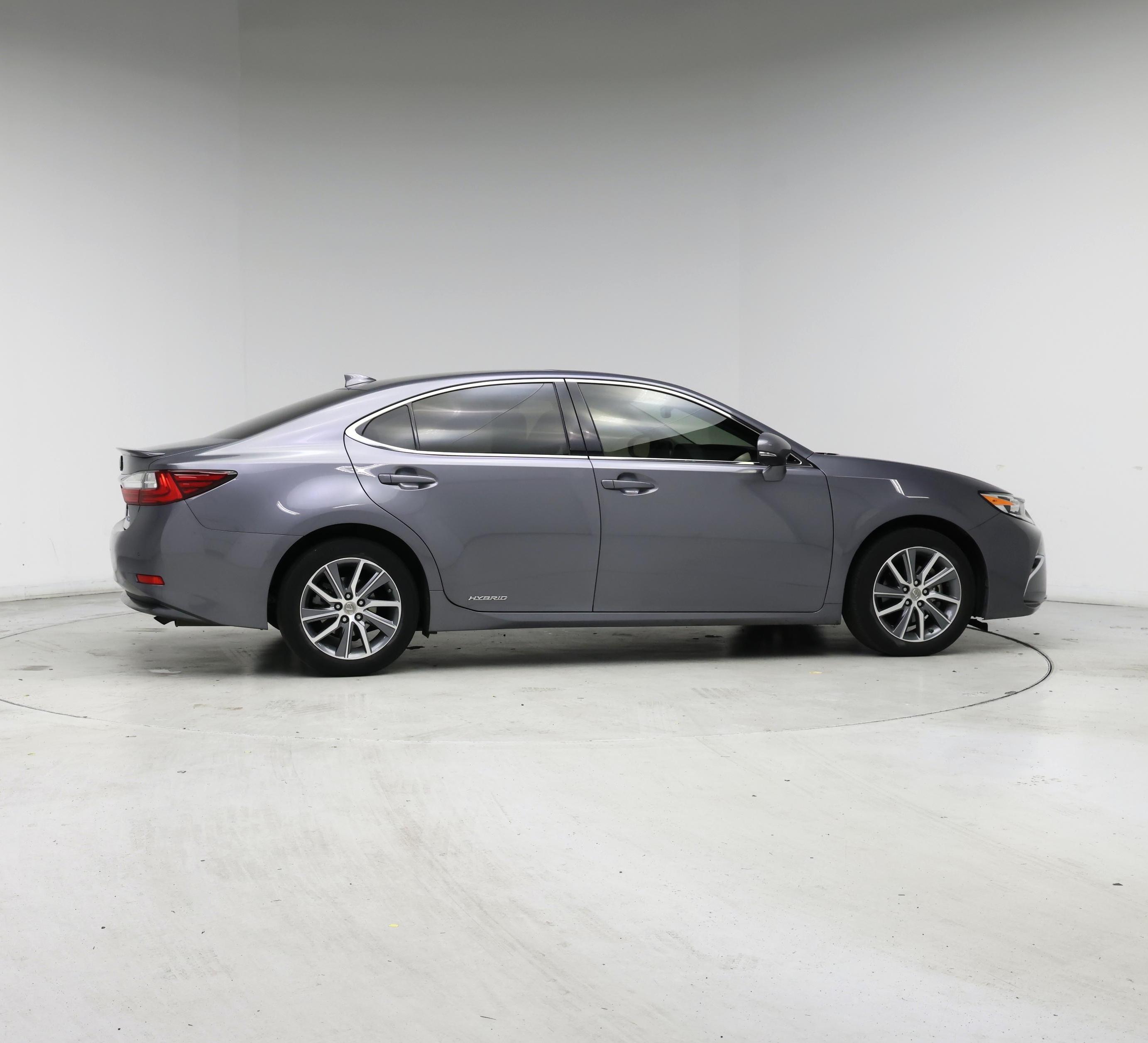 Thumbnail: 2016 Lexus ES - 7