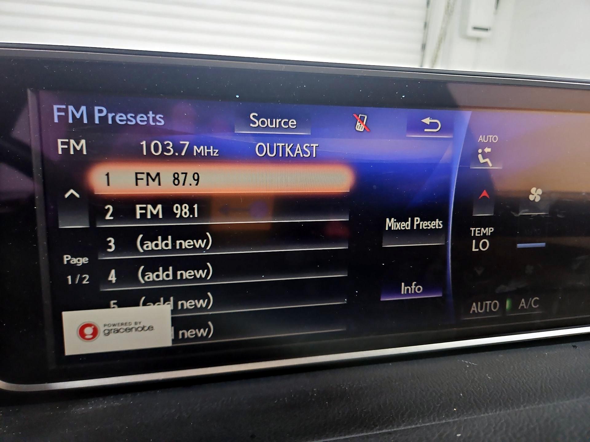 Thumbnail: 2019 Lexus RX - 16
