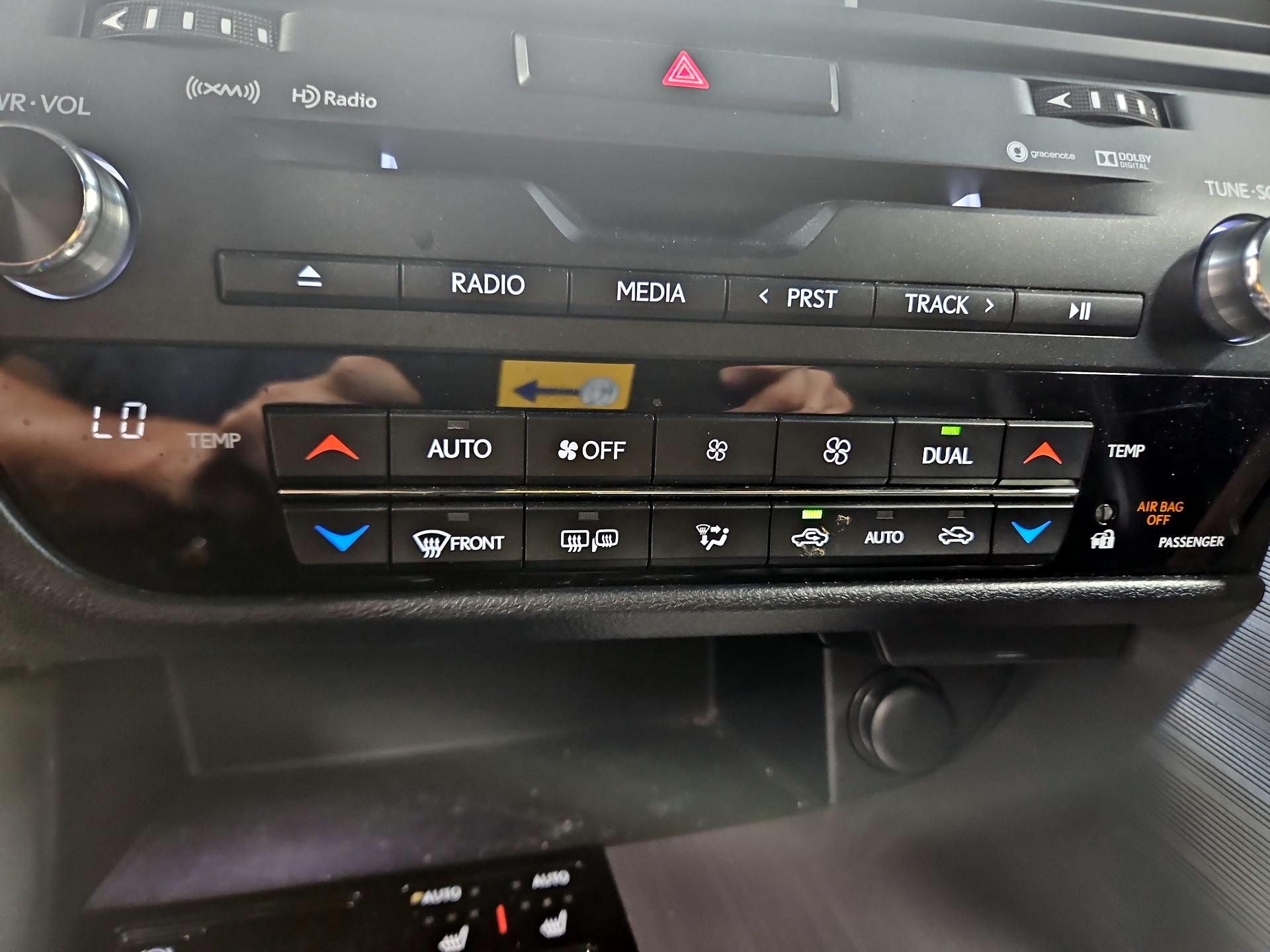 Thumbnail: 2019 Lexus RX - 17