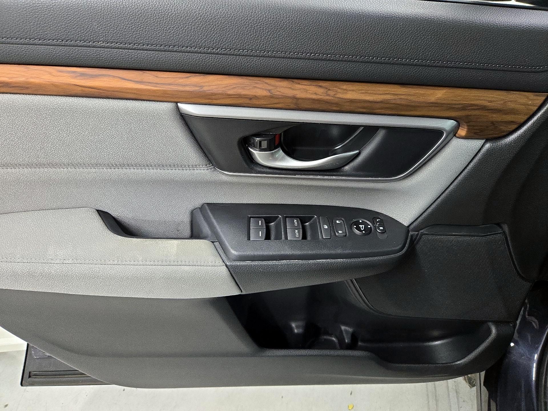 Thumbnail: 2018 Honda CR-V - 12