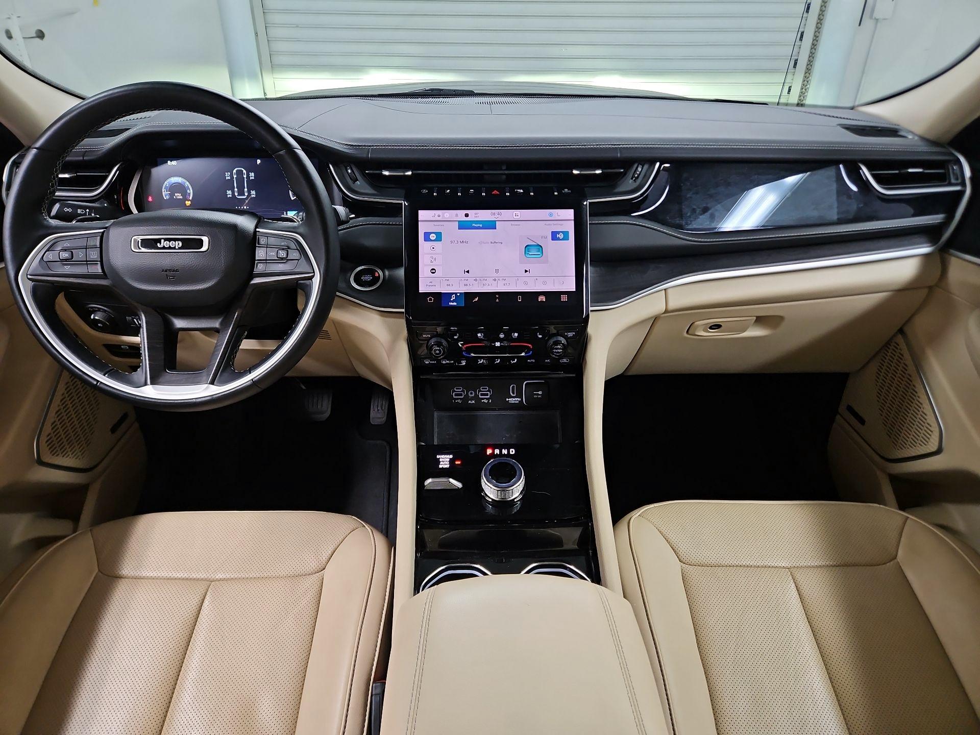 Thumbnail: 2022 Jeep Grand Cherokee L - 9