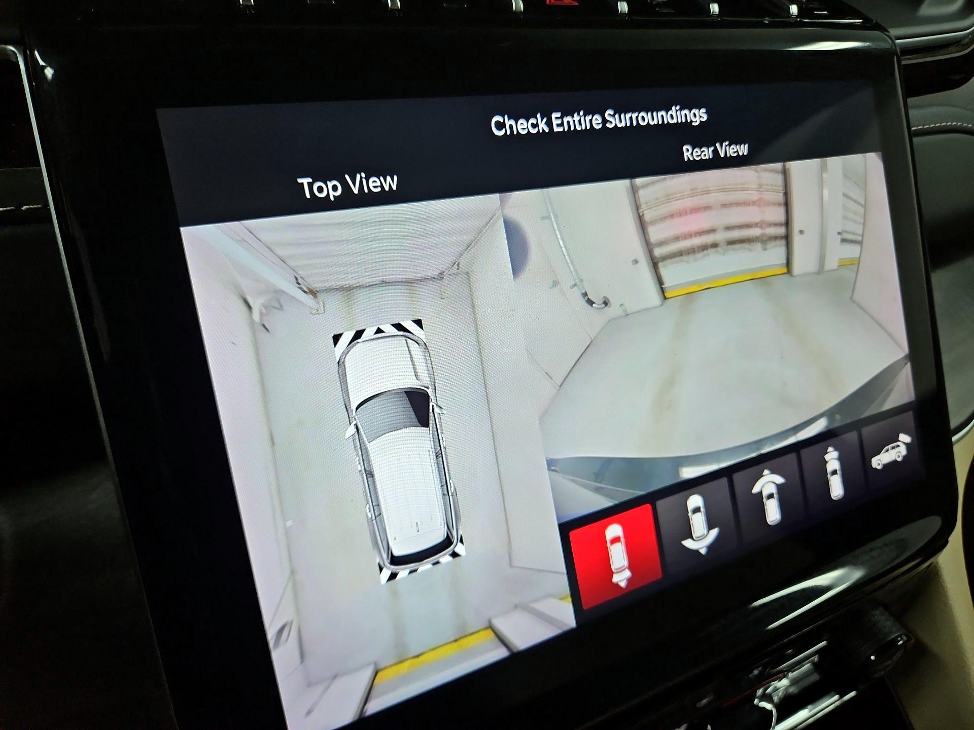 Thumbnail: 2022 Jeep Grand Cherokee L - 15