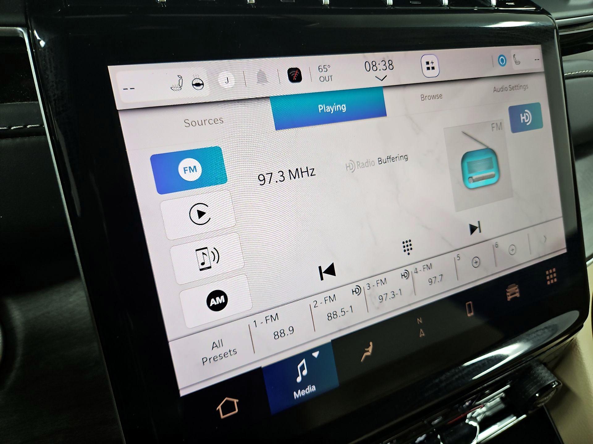 Thumbnail: 2022 Jeep Grand Cherokee L - 16