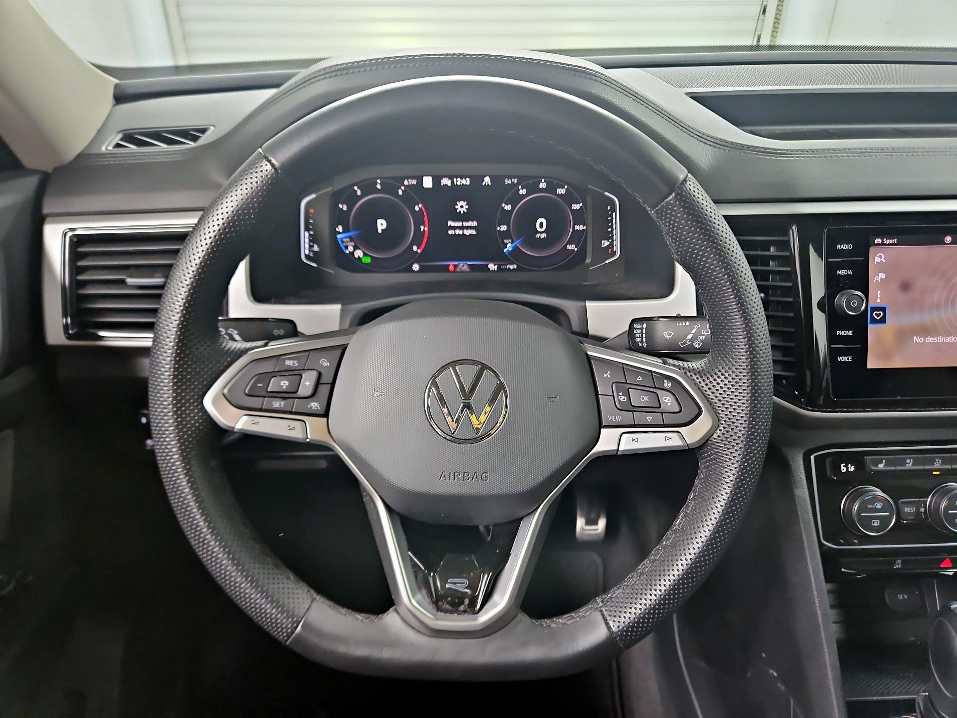 Thumbnail: 2023 Volkswagen Atlas - 10