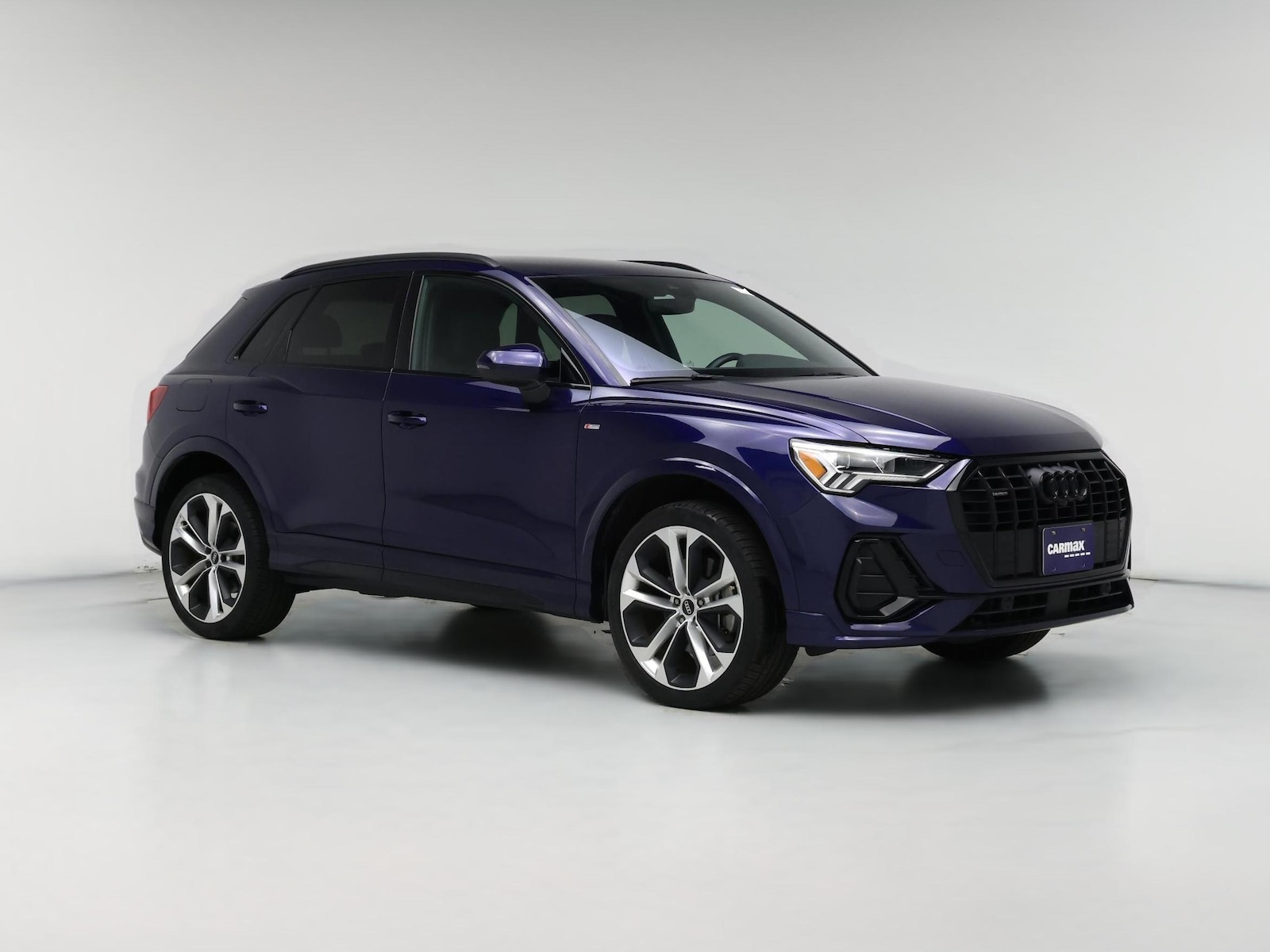 2022 Audi Q3