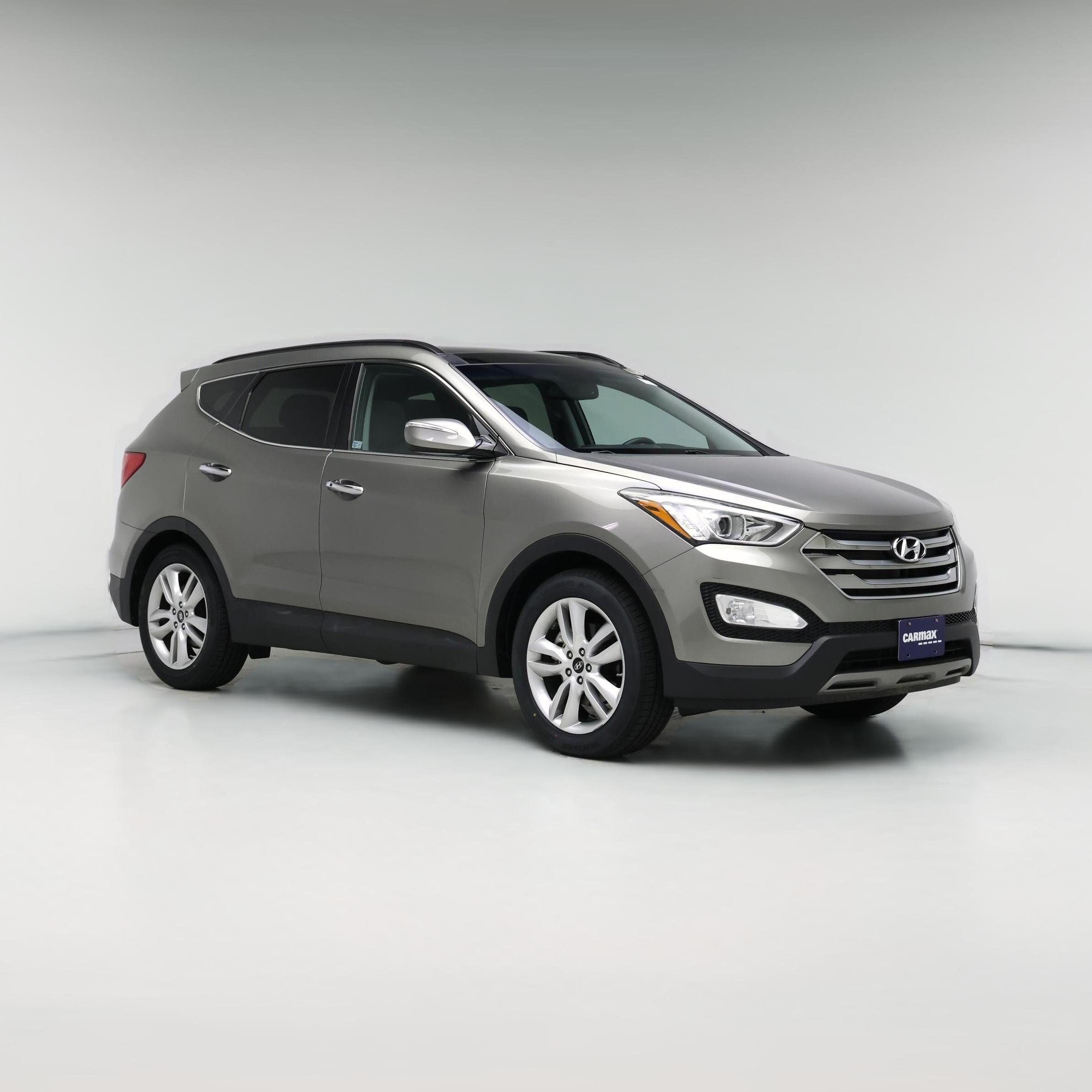 Thumbnail: 2016 Hyundai Santa Fe - 1