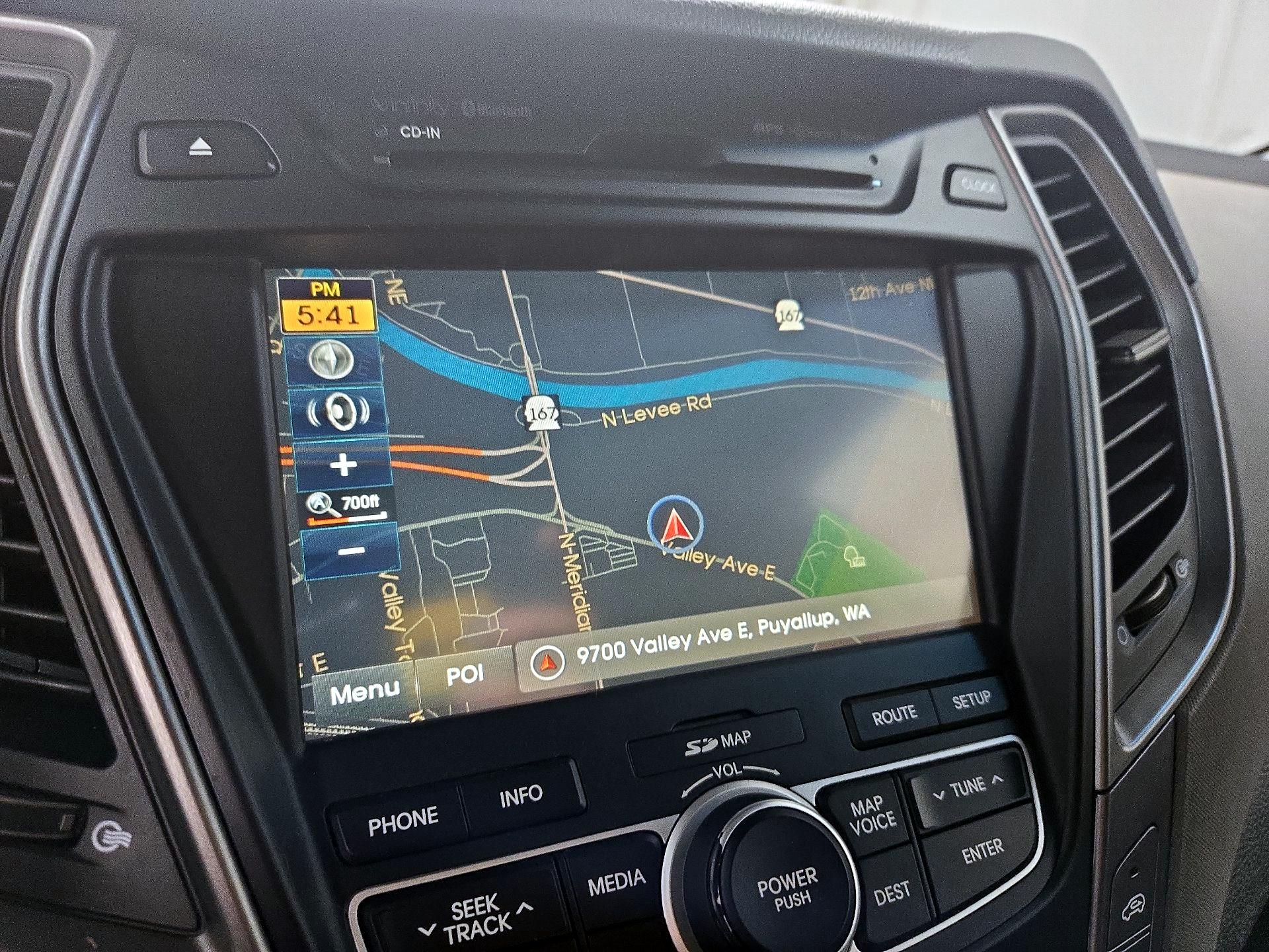 Thumbnail: 2016 Hyundai Santa Fe - 14