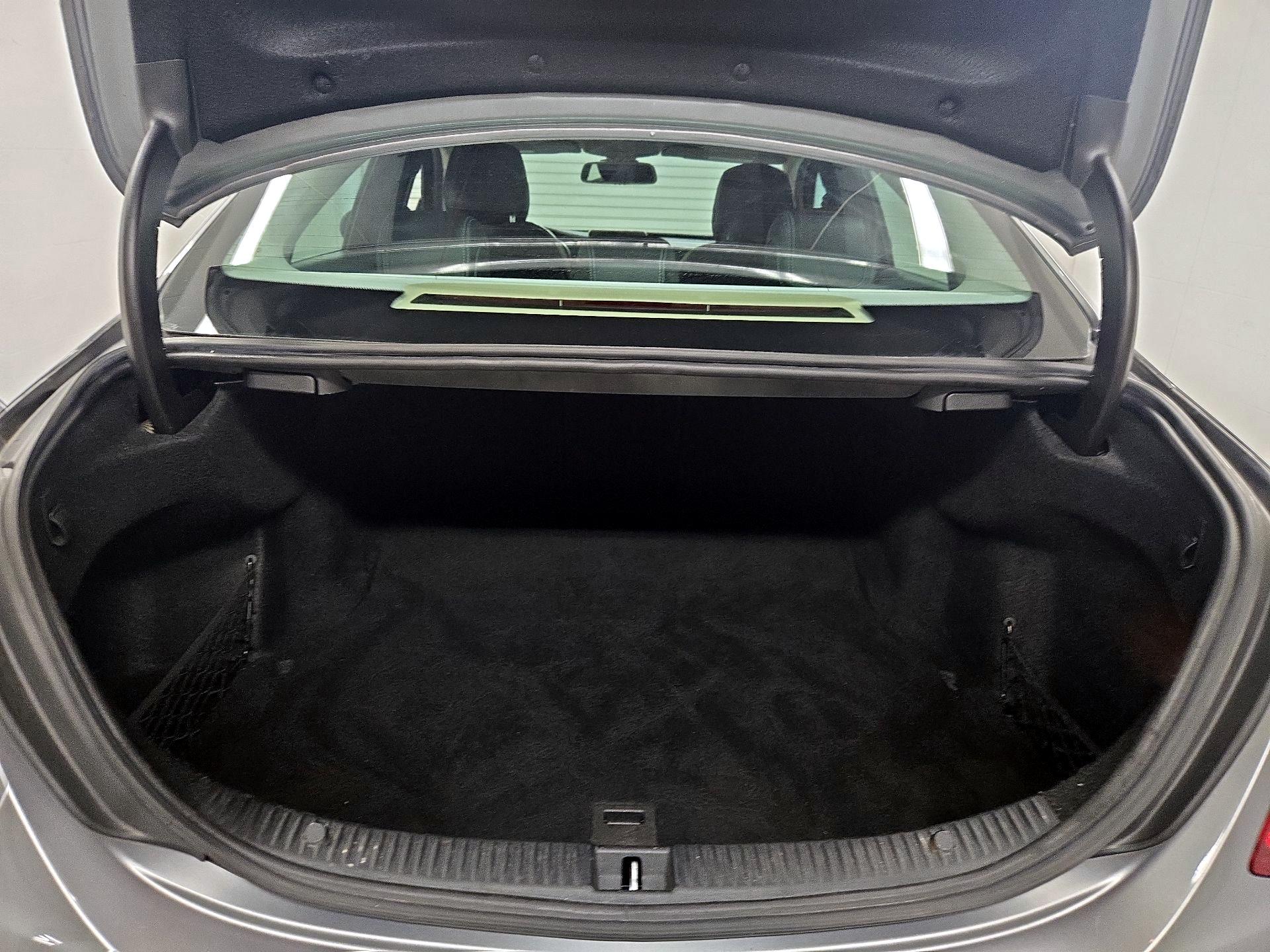 Thumbnail: 2015 Mercedes-Benz C-Class - 20