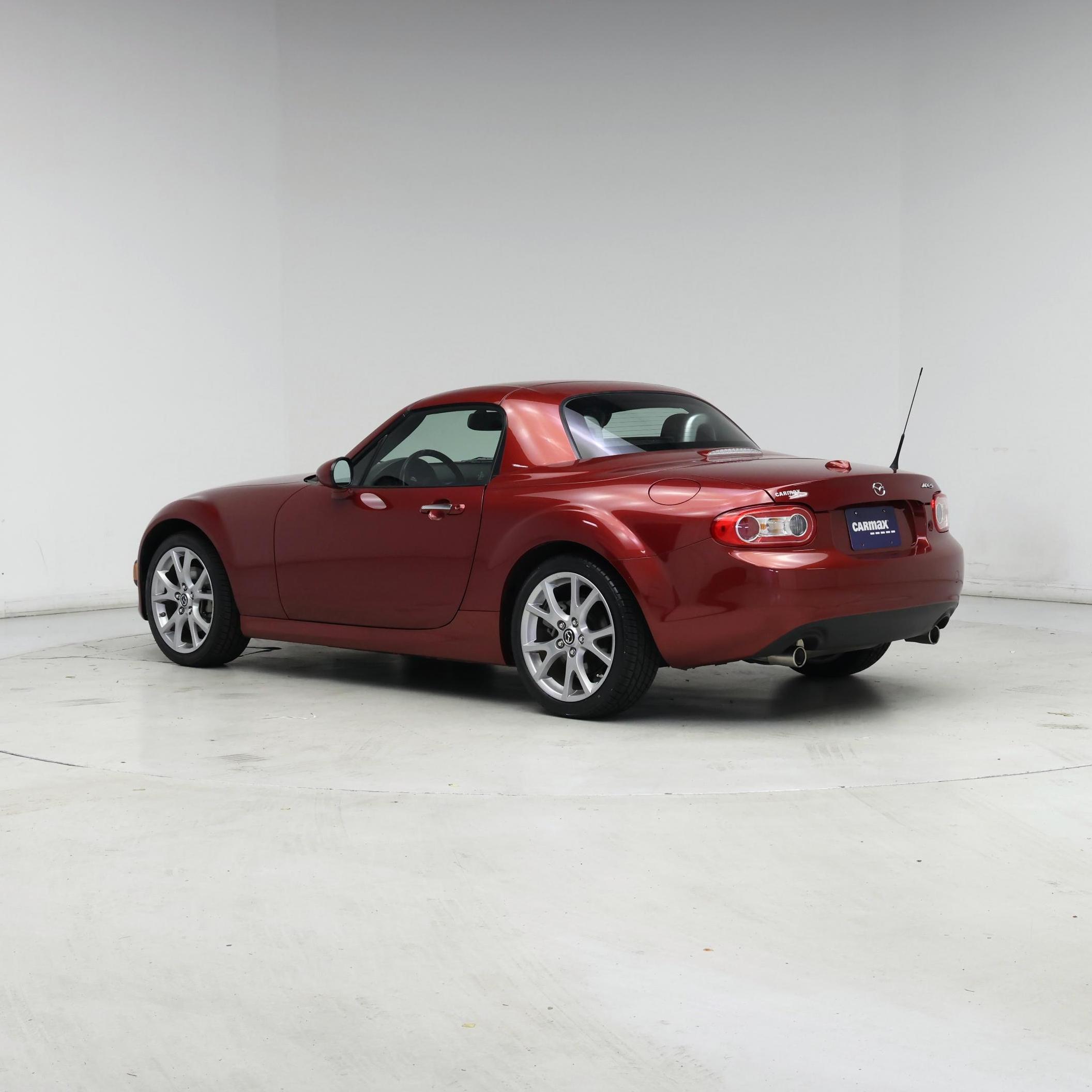 Thumbnail: 2015 Mazda MX-5 Miata - 2