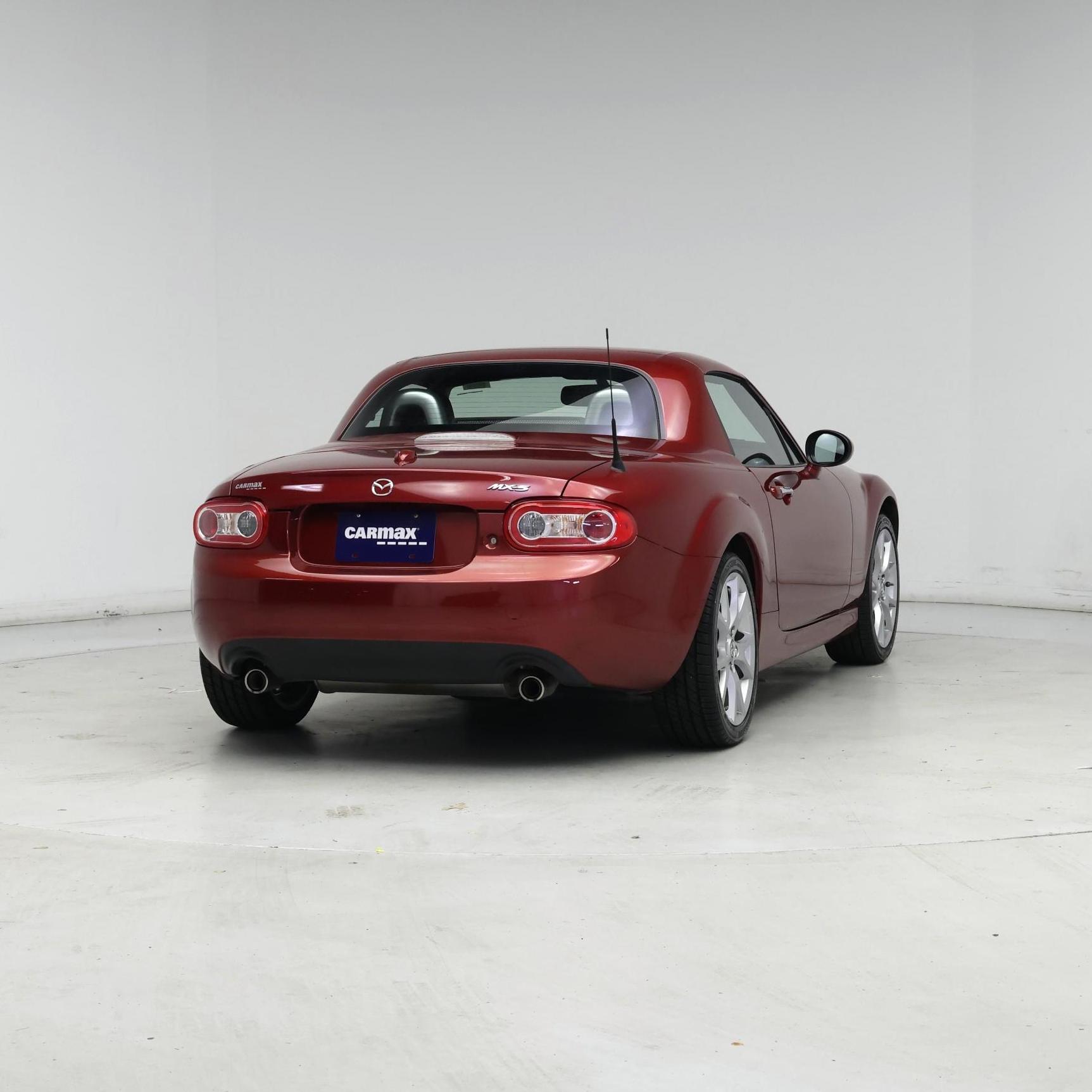 Thumbnail: 2015 Mazda MX-5 Miata - 8