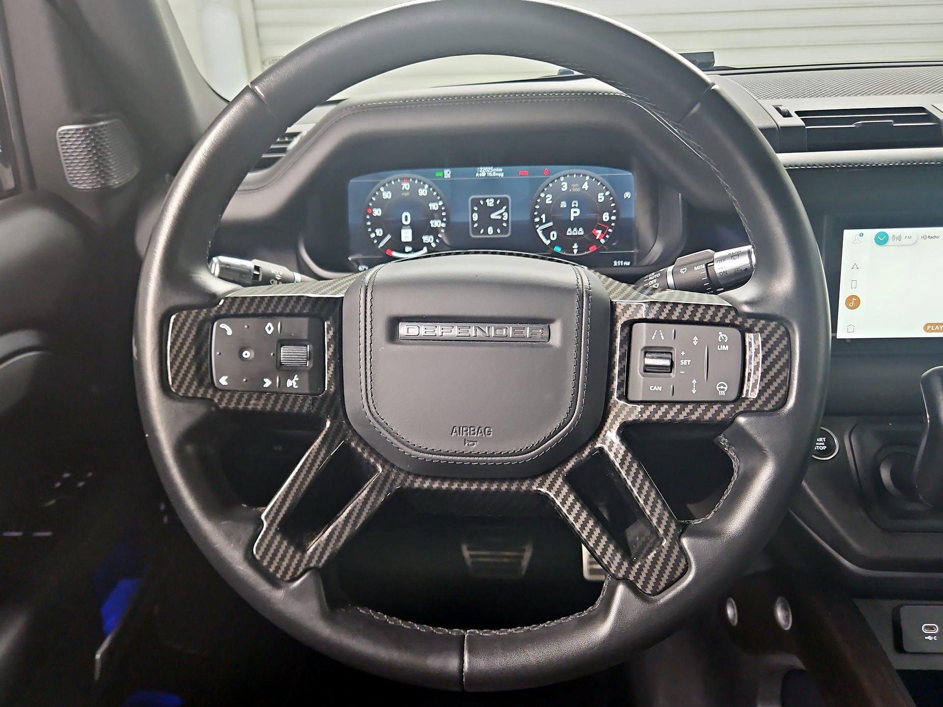 Thumbnail: 2021 Land Rover Defender - 10