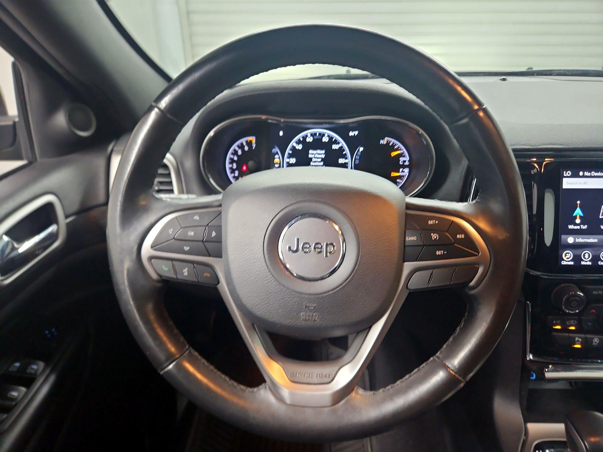 Thumbnail: 2020 Jeep Grand Cherokee - 10