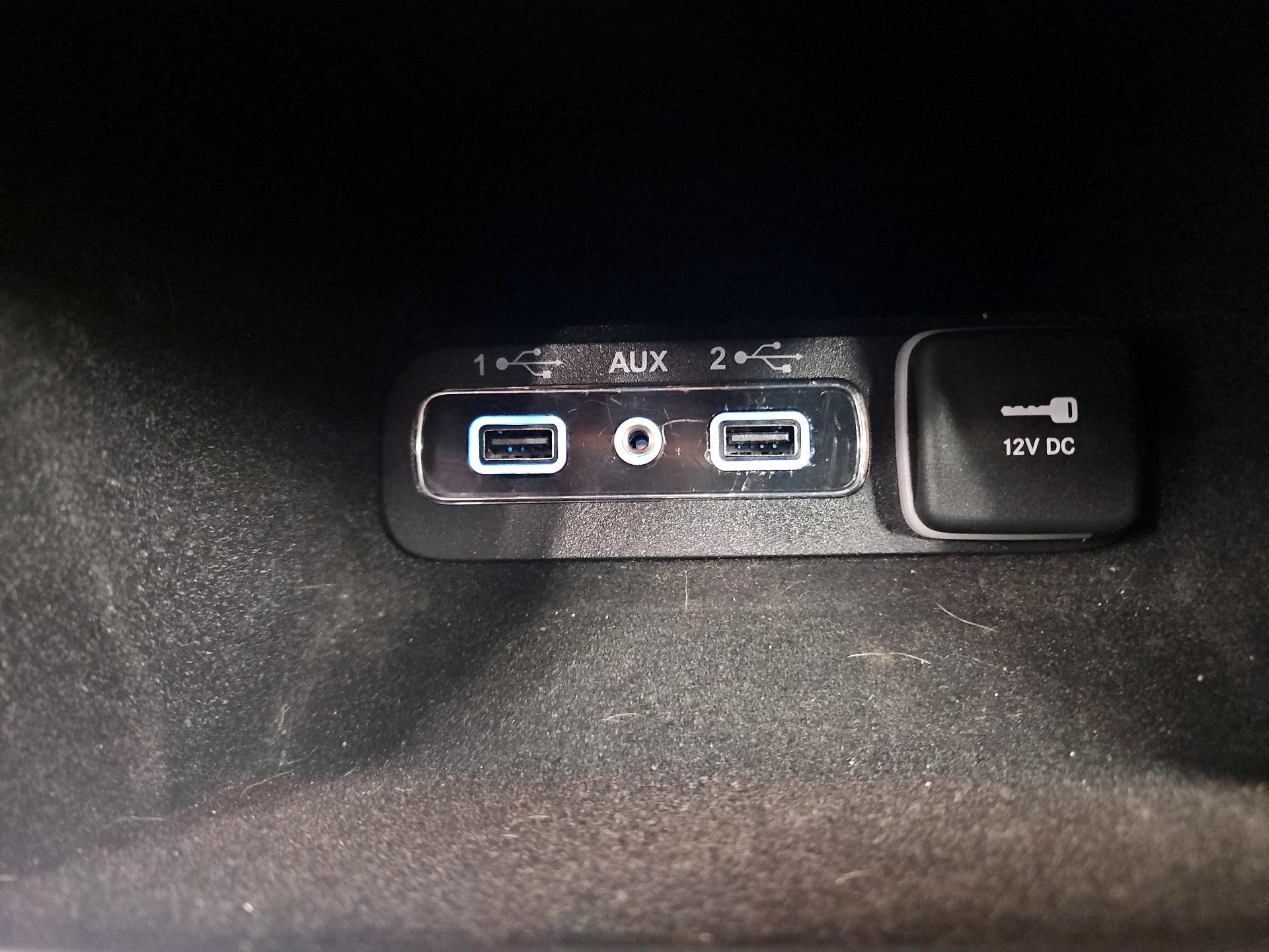 Thumbnail: 2020 Jeep Grand Cherokee - 19