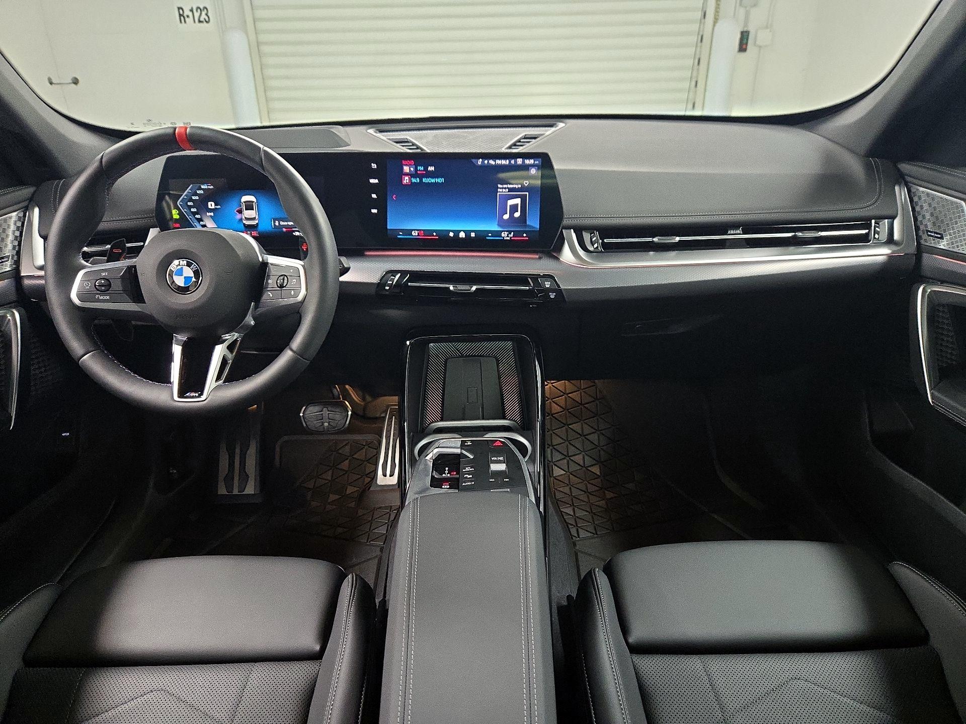 Thumbnail: 2025 BMW X1 - 9