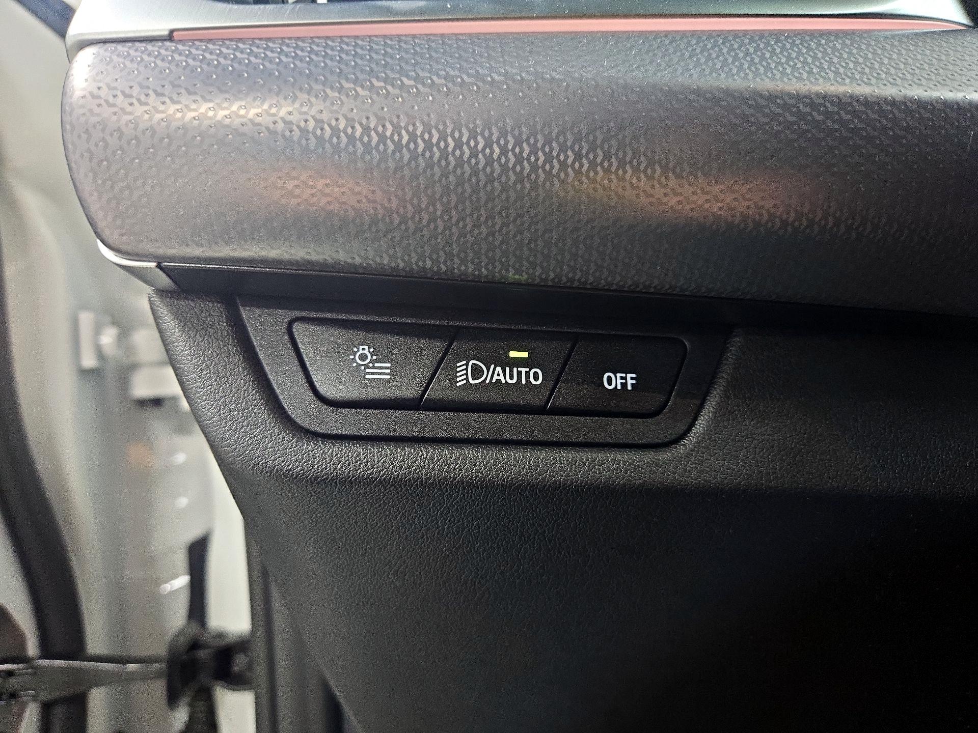 Thumbnail: 2025 BMW X1 - 13